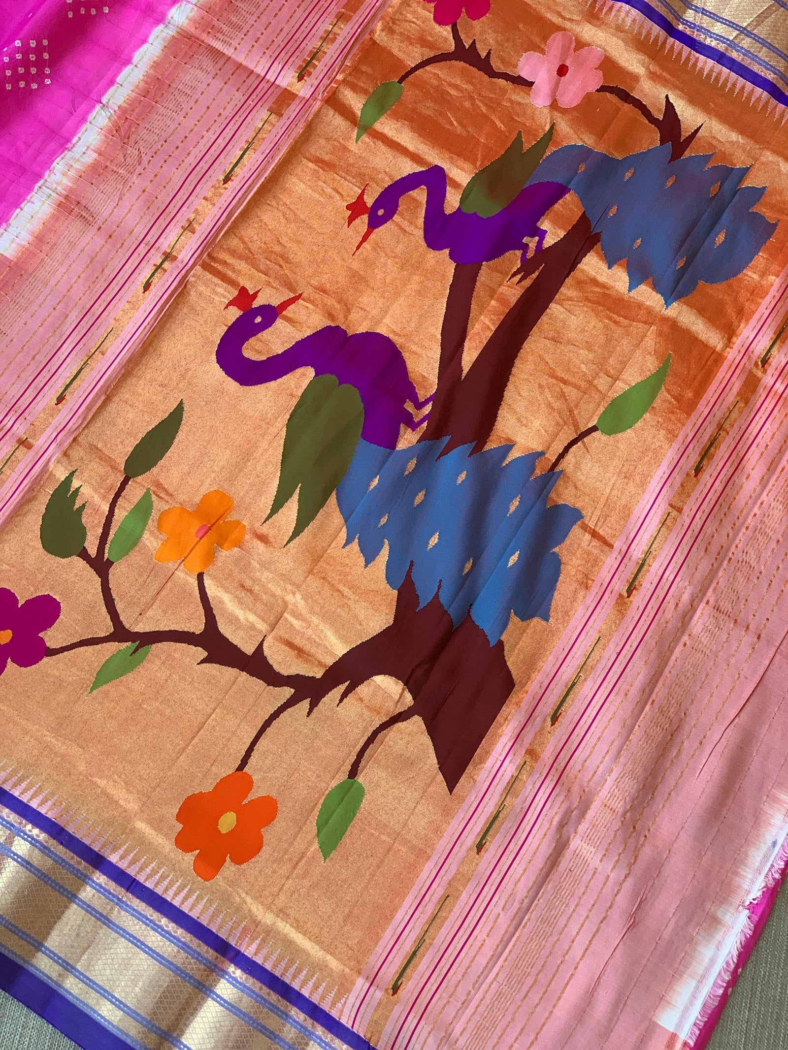 Lotus Pink Pure handloom Bandhini paithani saree