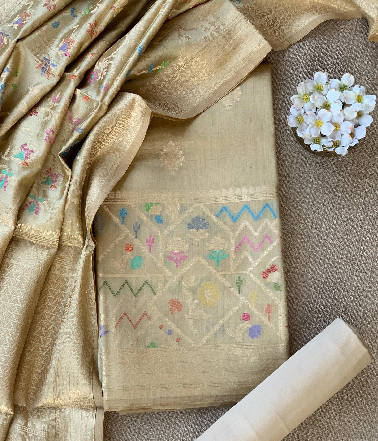 Golden Beige Banarasi Chiniya Silk 3-pc Suit set : SS62J04