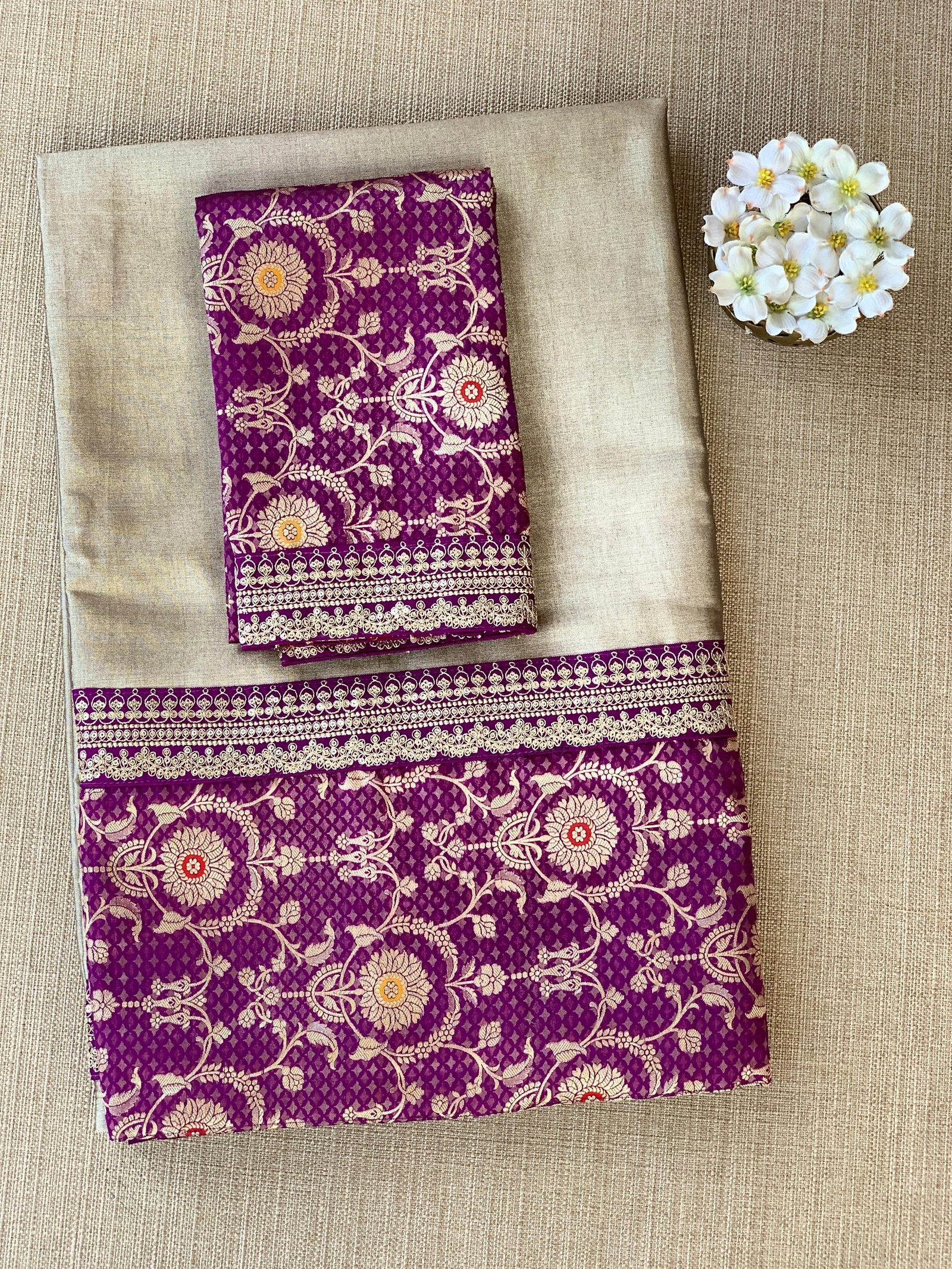 Greyish Silver tissue saree with banarasi and sabhyasachi borders : S62121