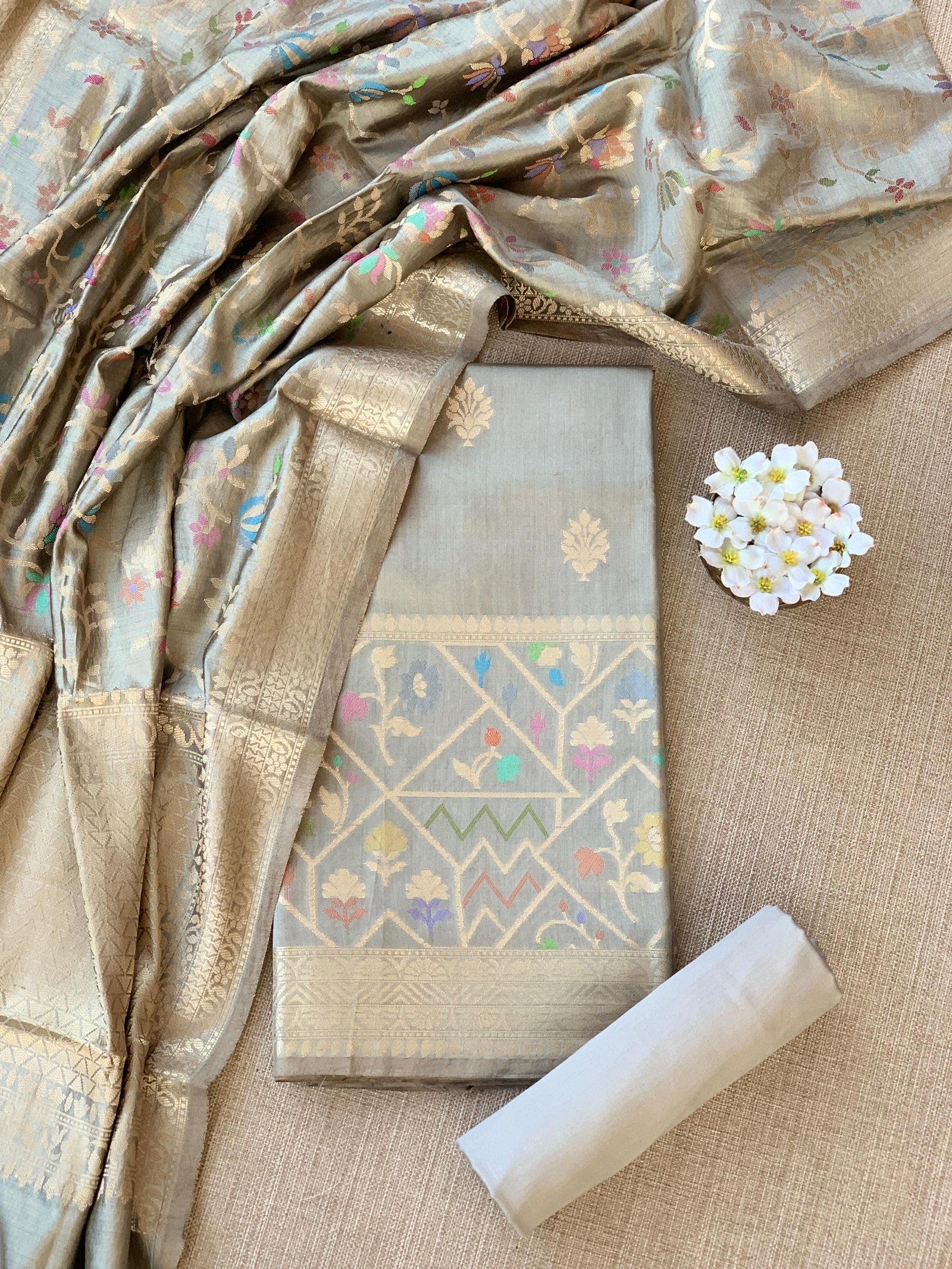 Earthy Tone Banarasi Chiniya Silk 3-pc Suit set : SS62J18