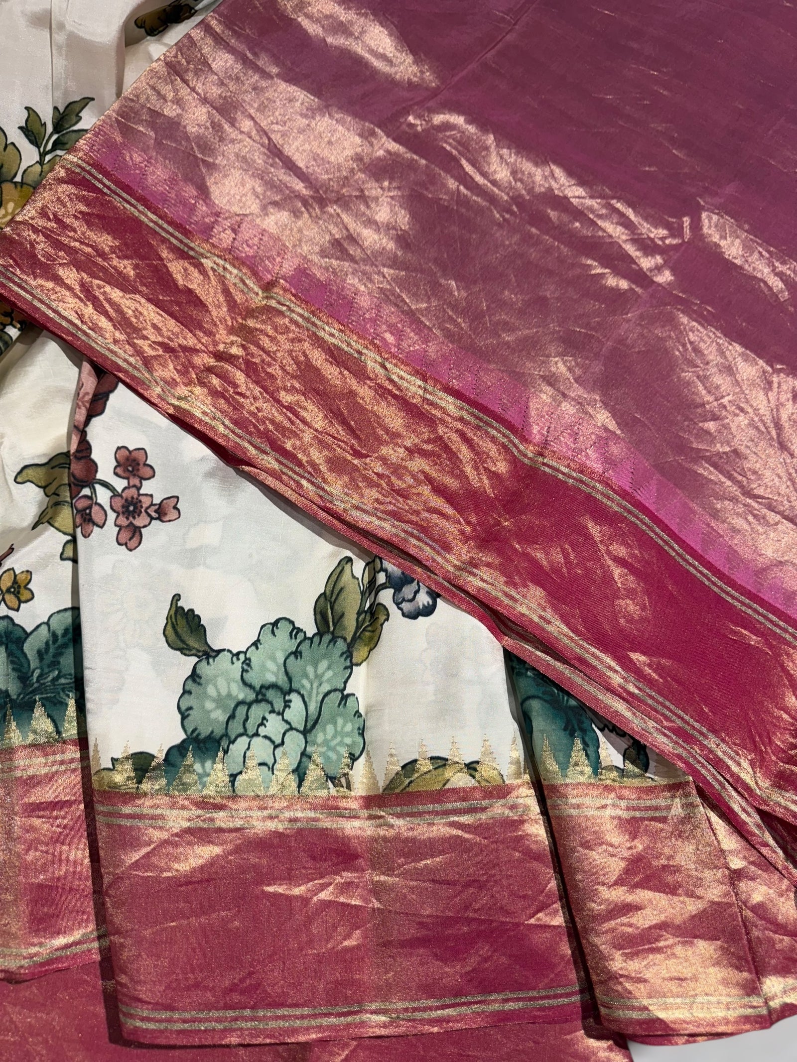 Ivory Kanjeevaram Designer print saree