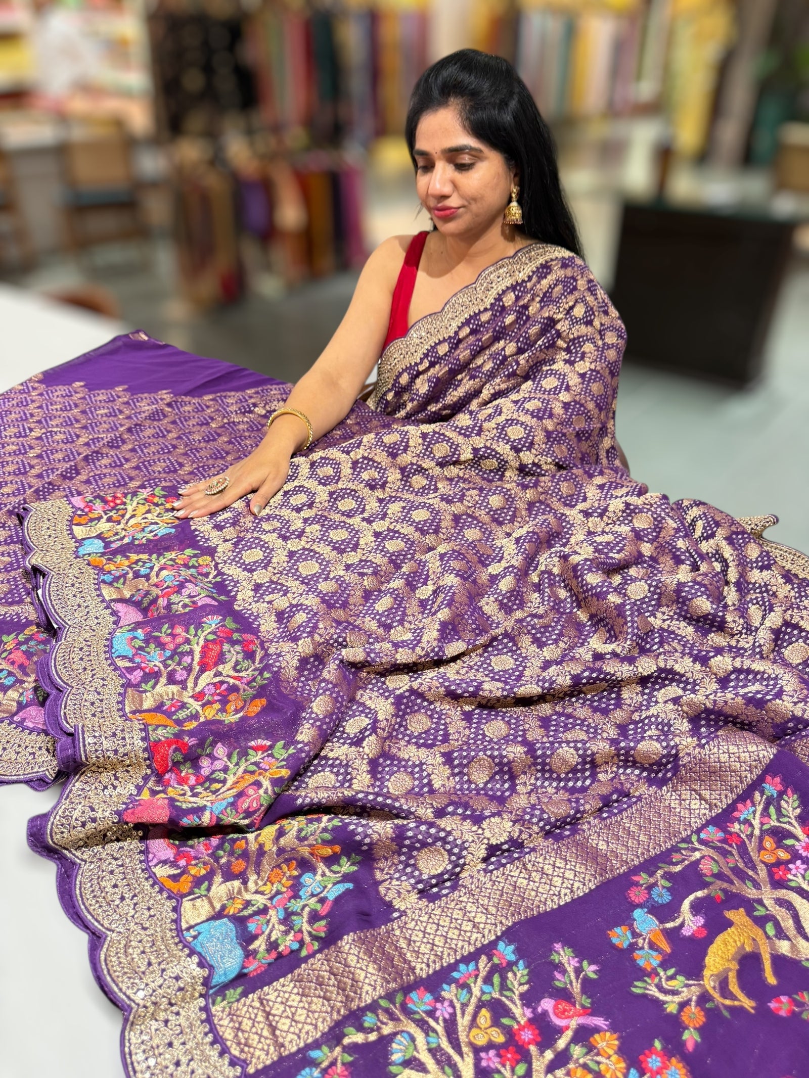 Brinjal Bandhini Georgette Saree with sabya style scallop border
