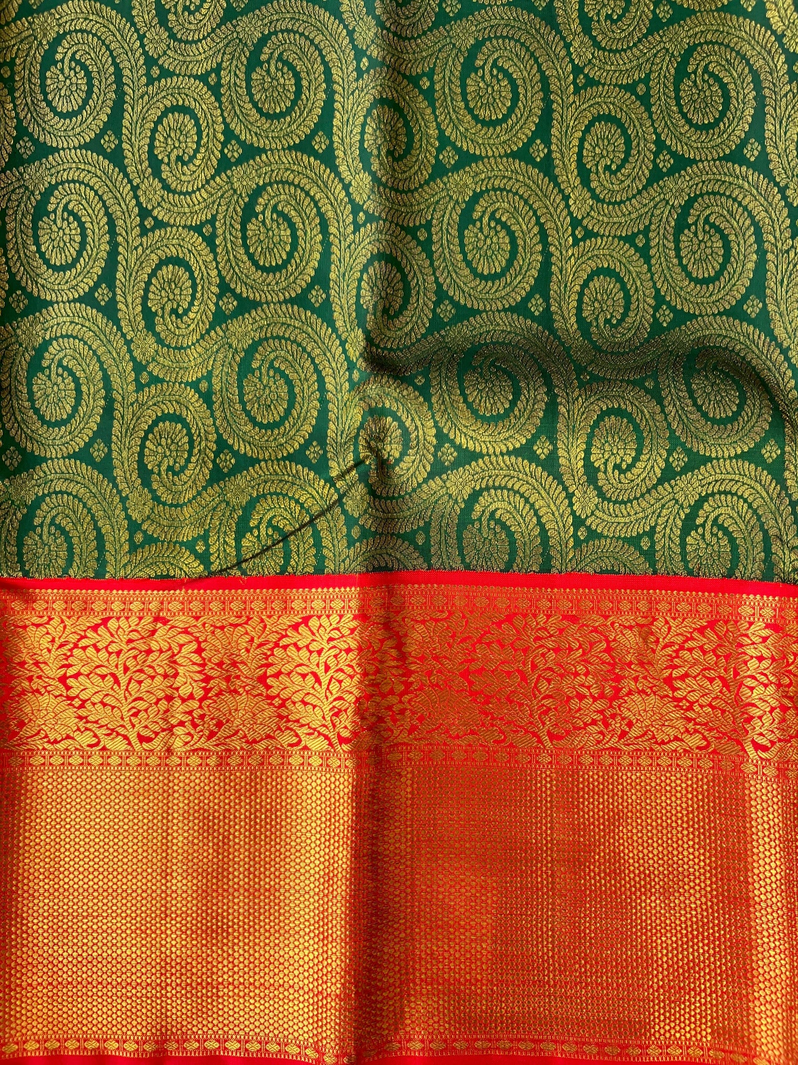 Pure Kanchi Pattu Brocade Saree - Green & Reddish Orange