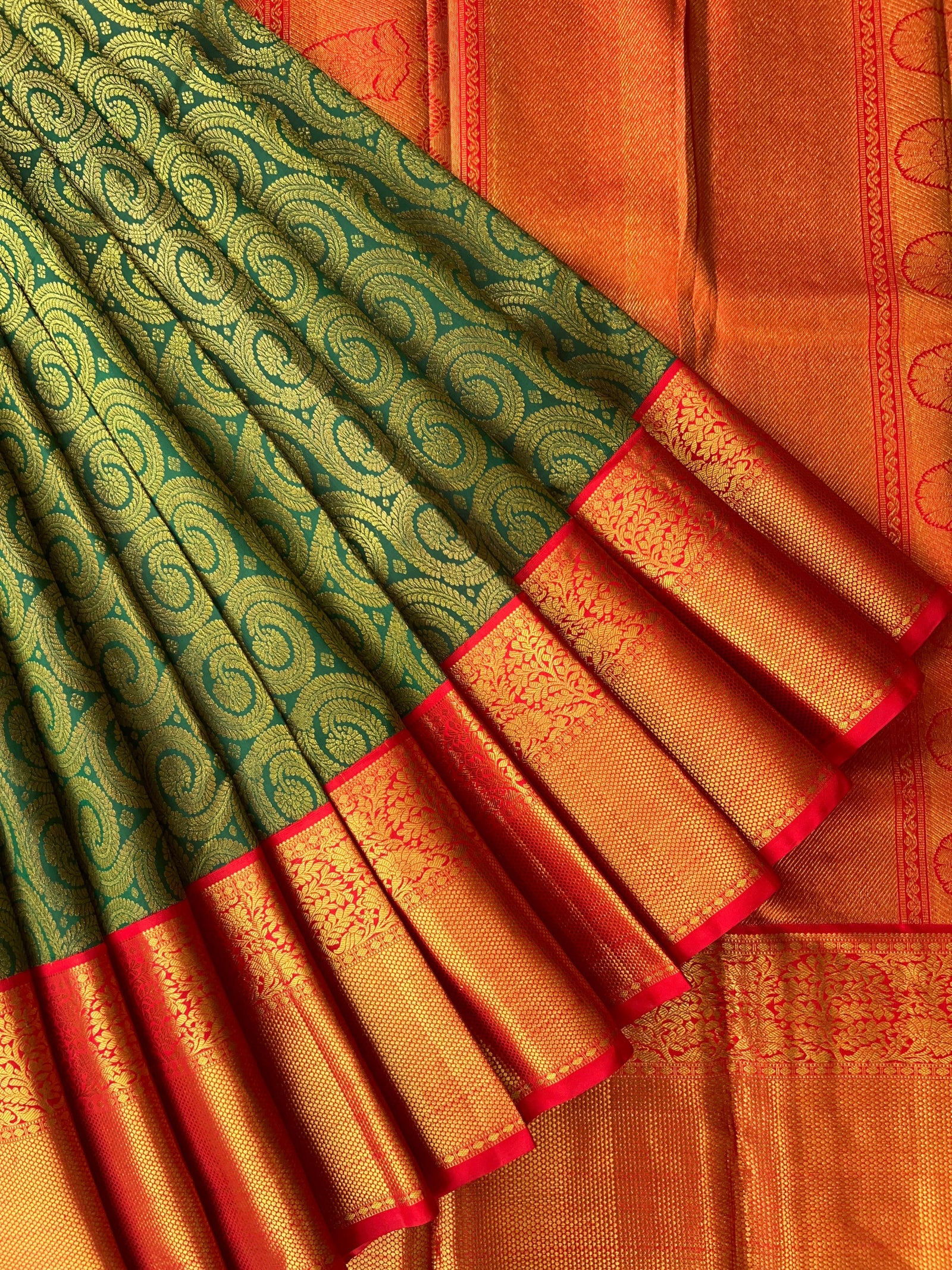 Pure Kanchi Pattu Brocade Saree - Green & Reddish Orange