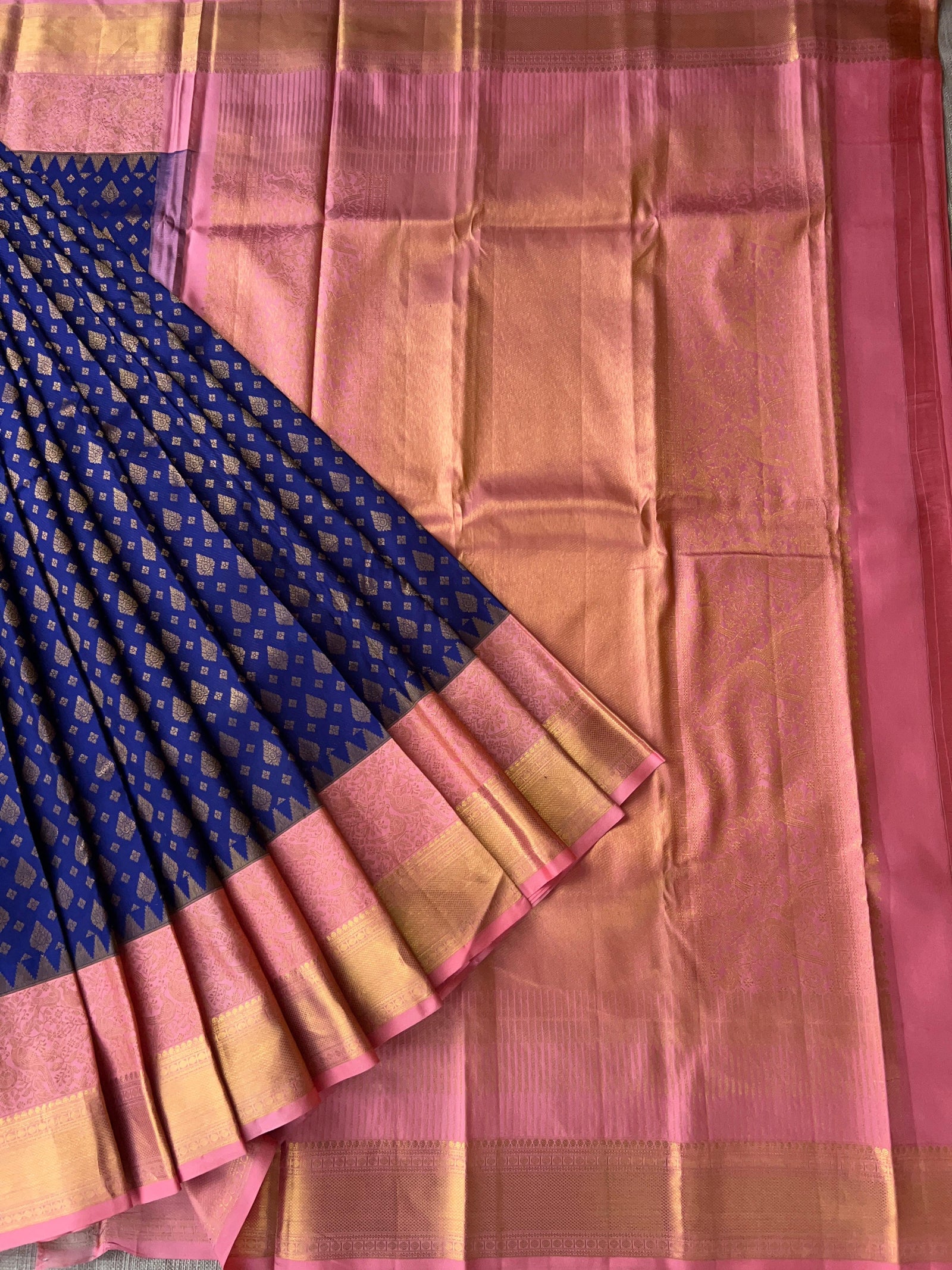 Purplish Blue & Peach Pink Pure Kanchi Pattu Saree