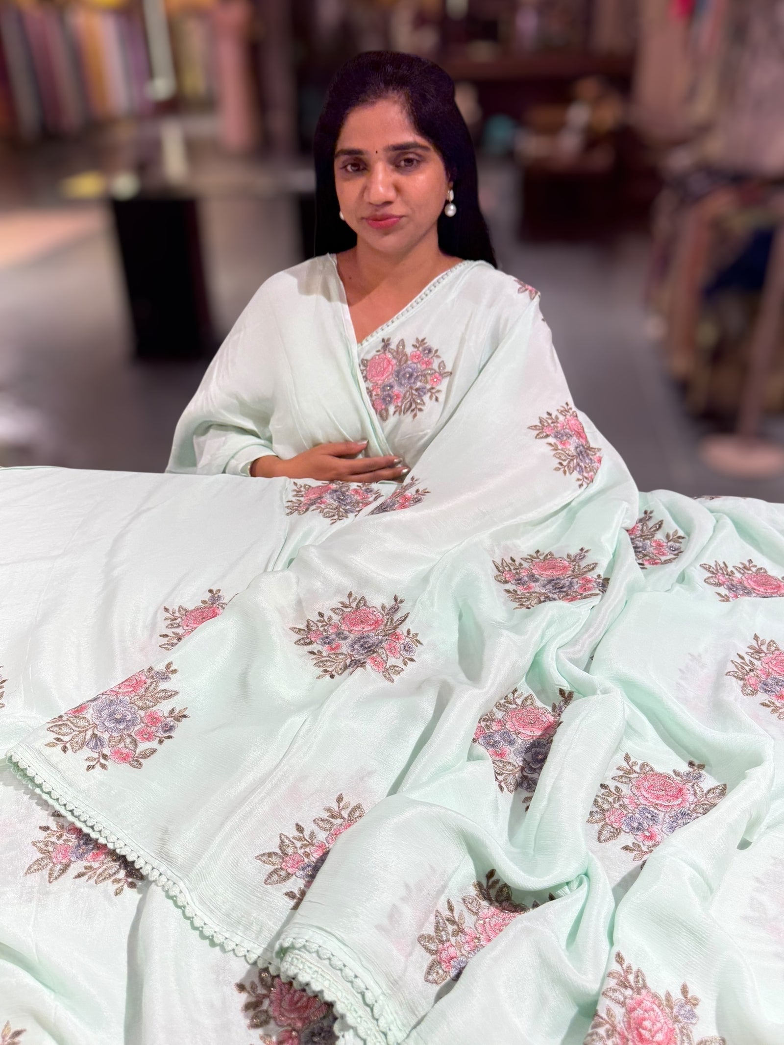 Mint chinnon with embroidery