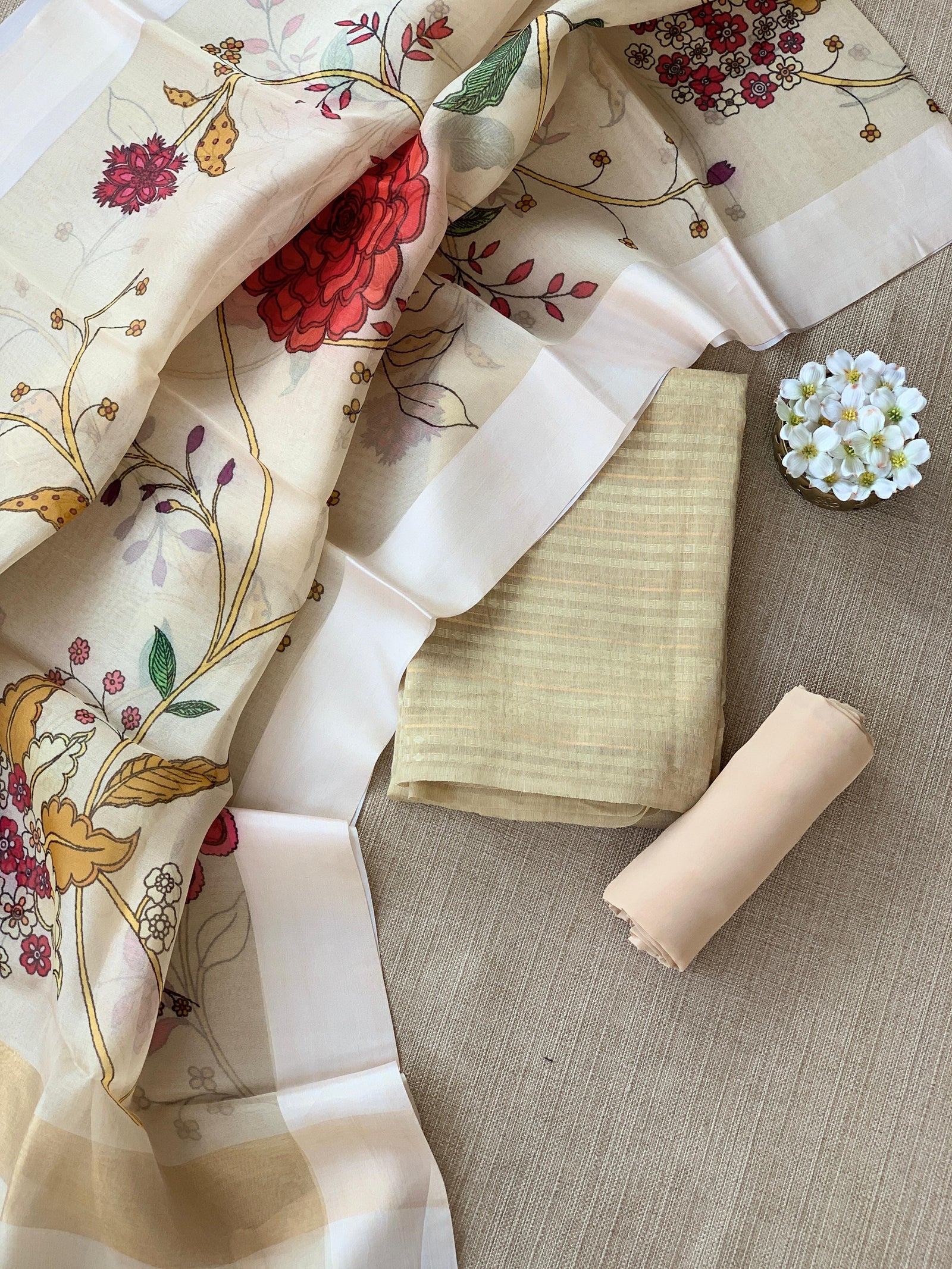 Beige Banarasi Chiniya Silk 3-pc Suit set : SS62J10