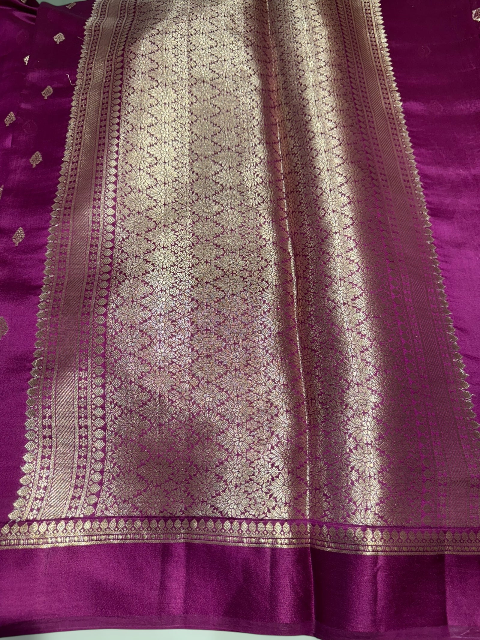 Majenta Purple Banarasi Puna Silk Saree