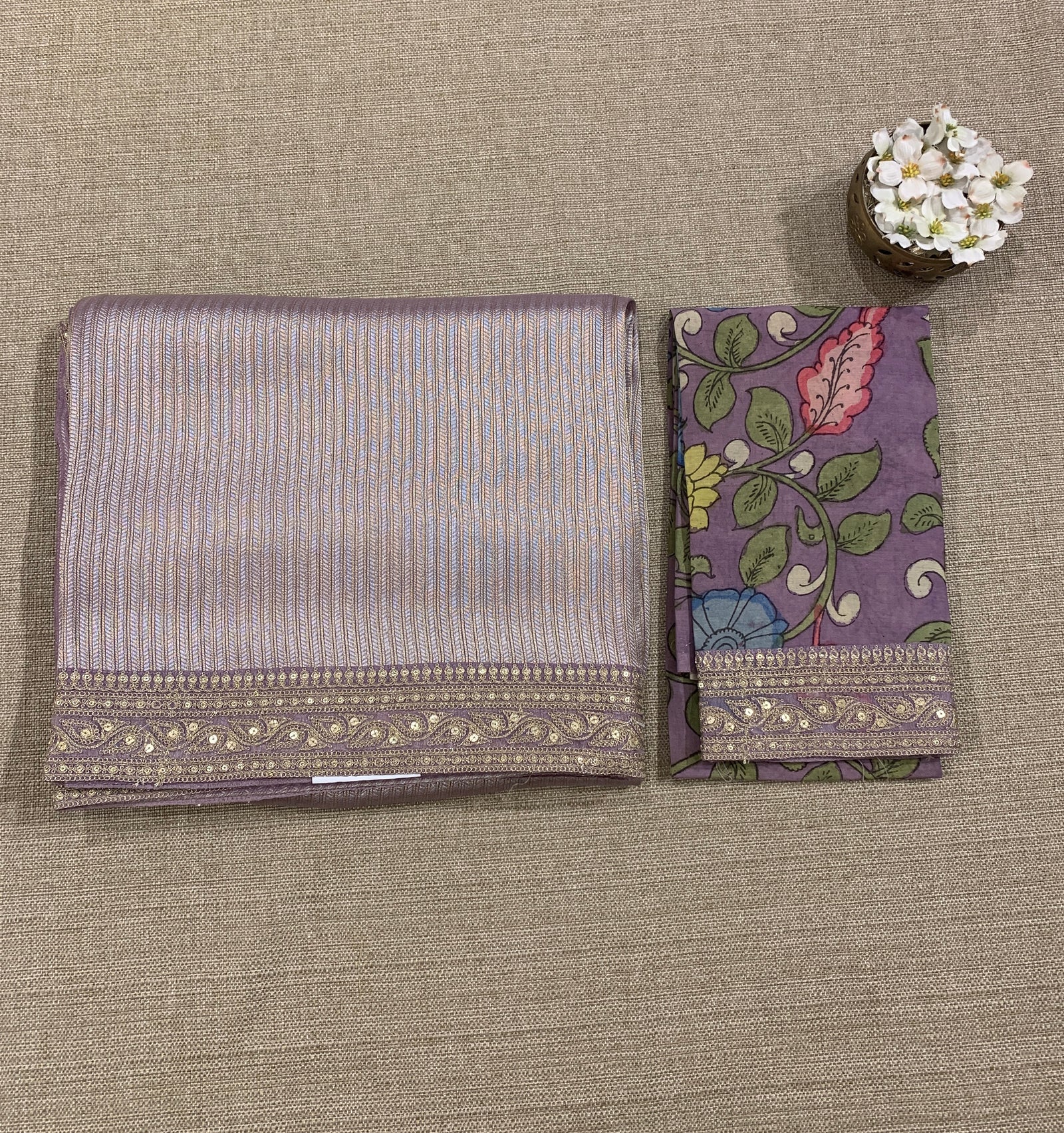 Lilac Banarasi tonchoi with pen kalamkari Blouses