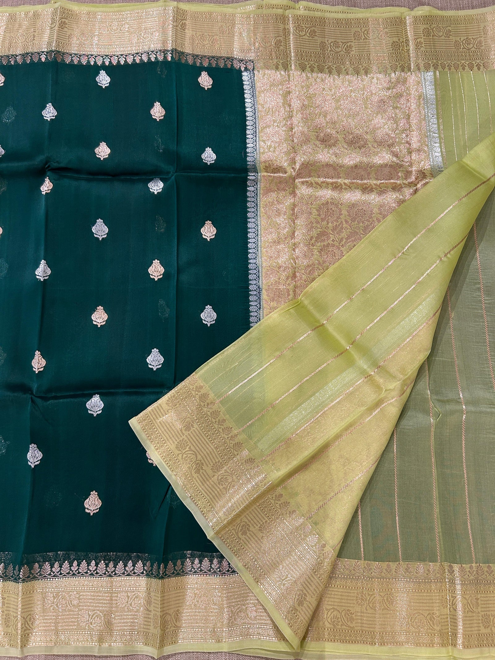 Bottle Green & apple green Combo Pure Handloom premium Kora Banarasi Saree