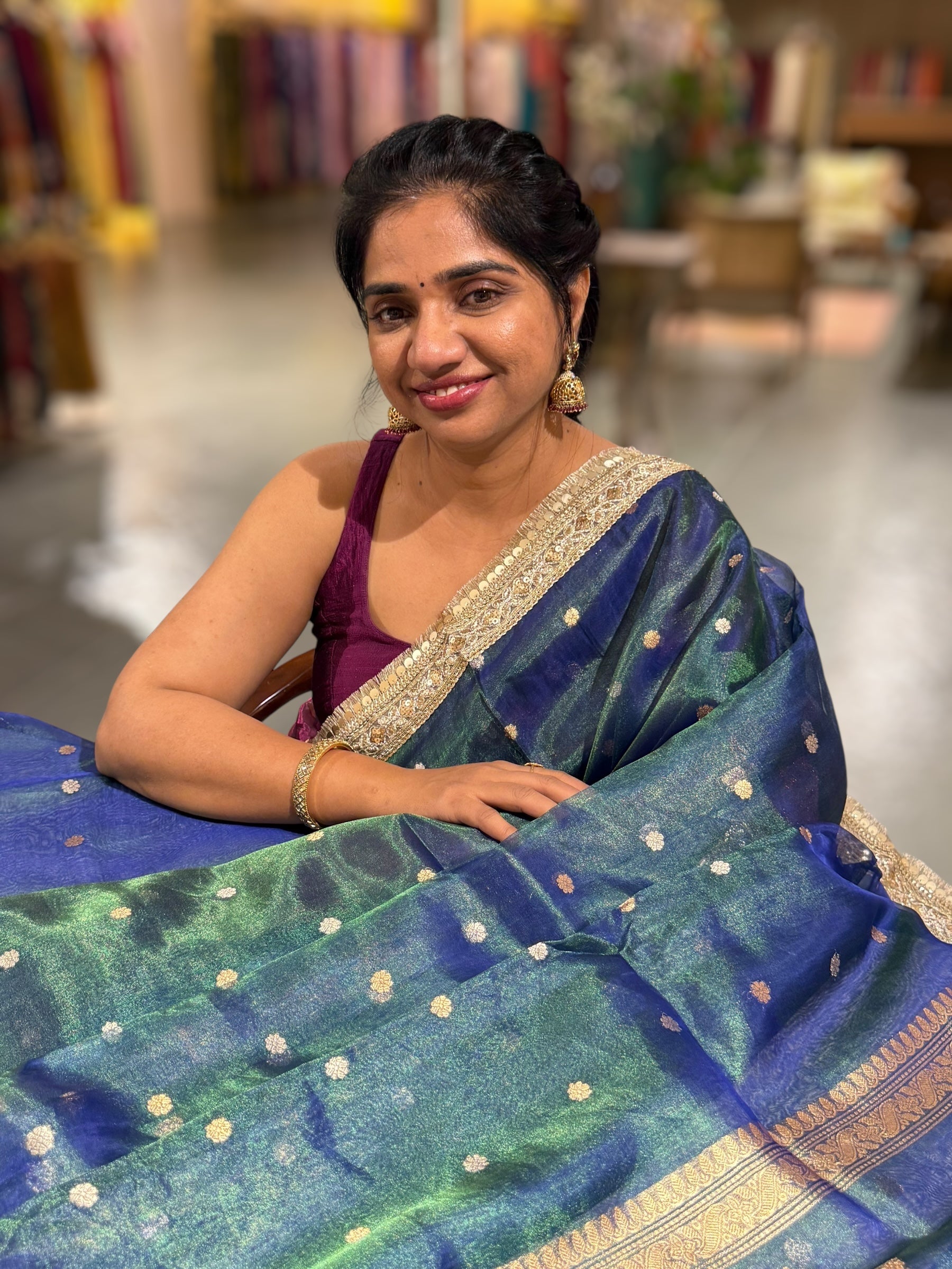 Peacock Green Pure handloom Banarasi Tissue saree