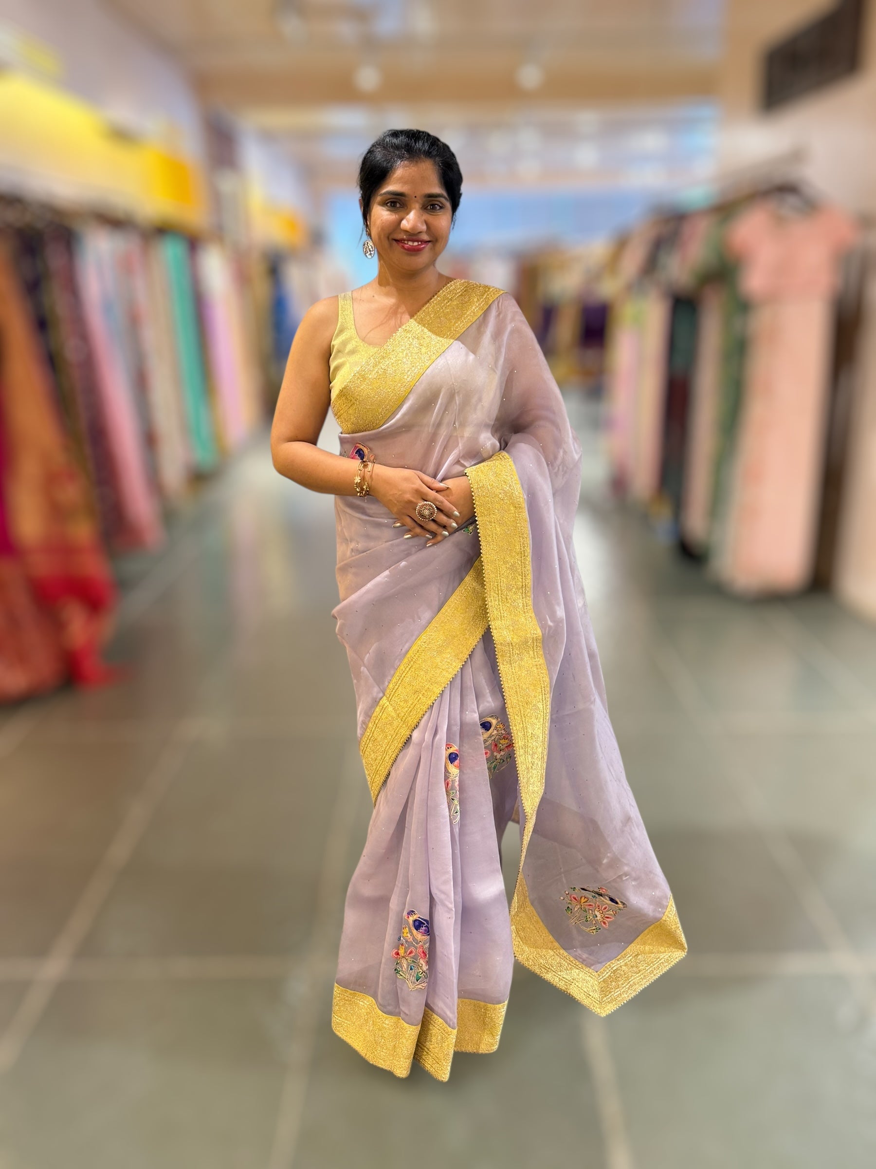 Lilac Pure Organza Saree with banarasi pitawork border and bird applique motifs allover the saree