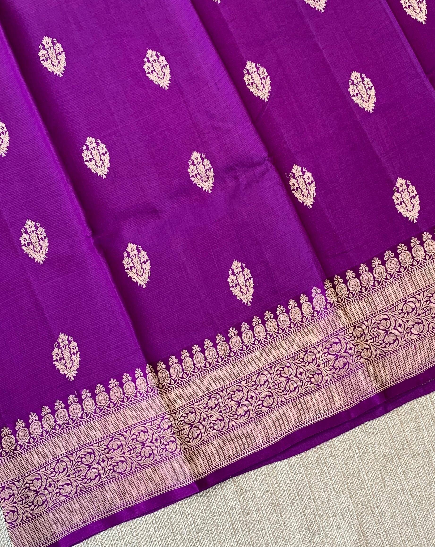Brinjal Raw Mangoe Silk Saree in Monotone Look with heavy weaving Mashru borders & kaduwa woven motifs.