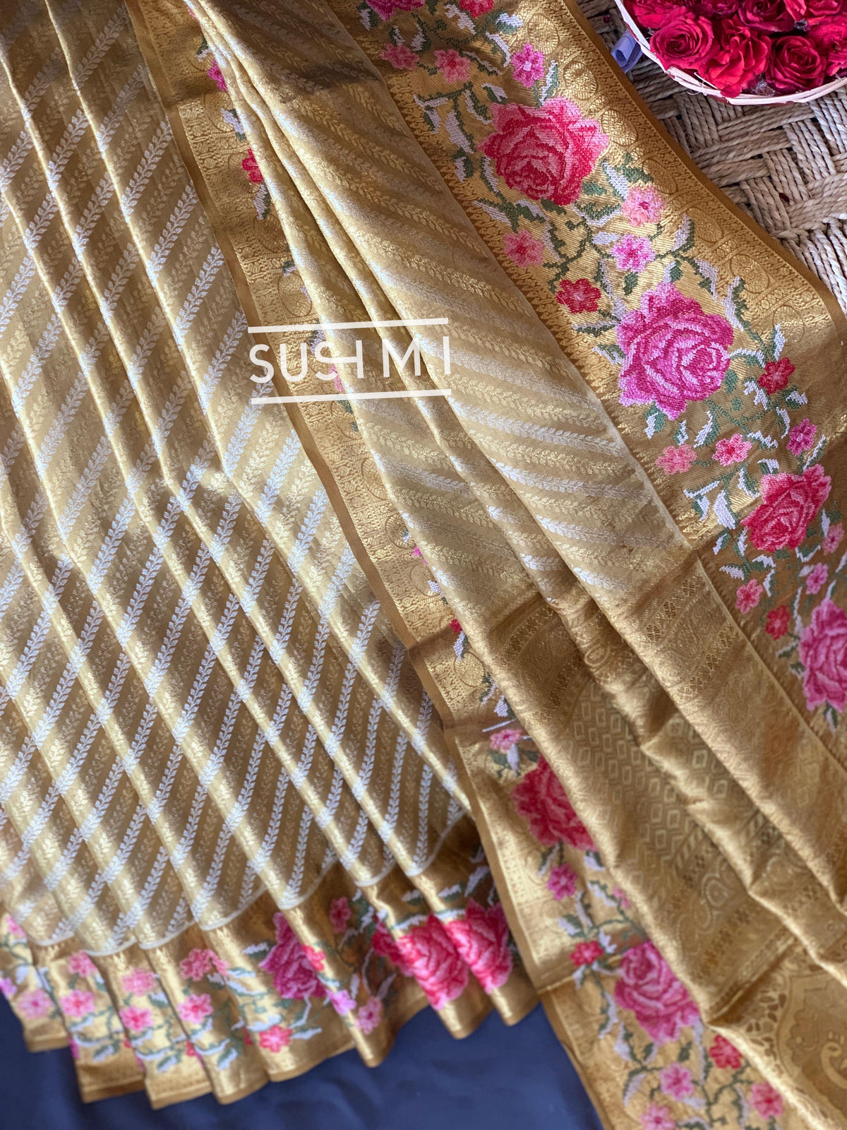 Molten Gold Kanjeevaram Tissue Sareewith petite point embroidery : S62F088