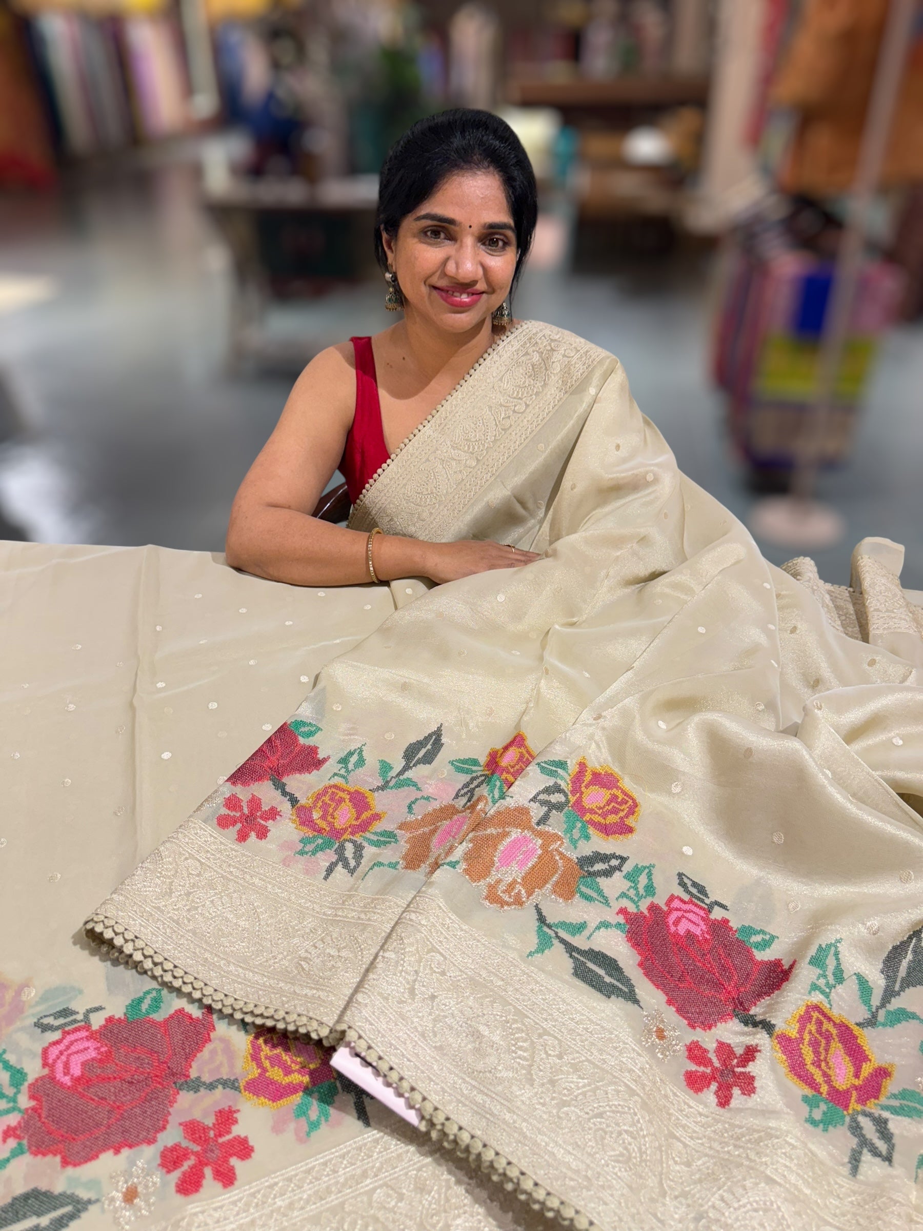 Dhaara : Ivory Tissue Gorgette Saree