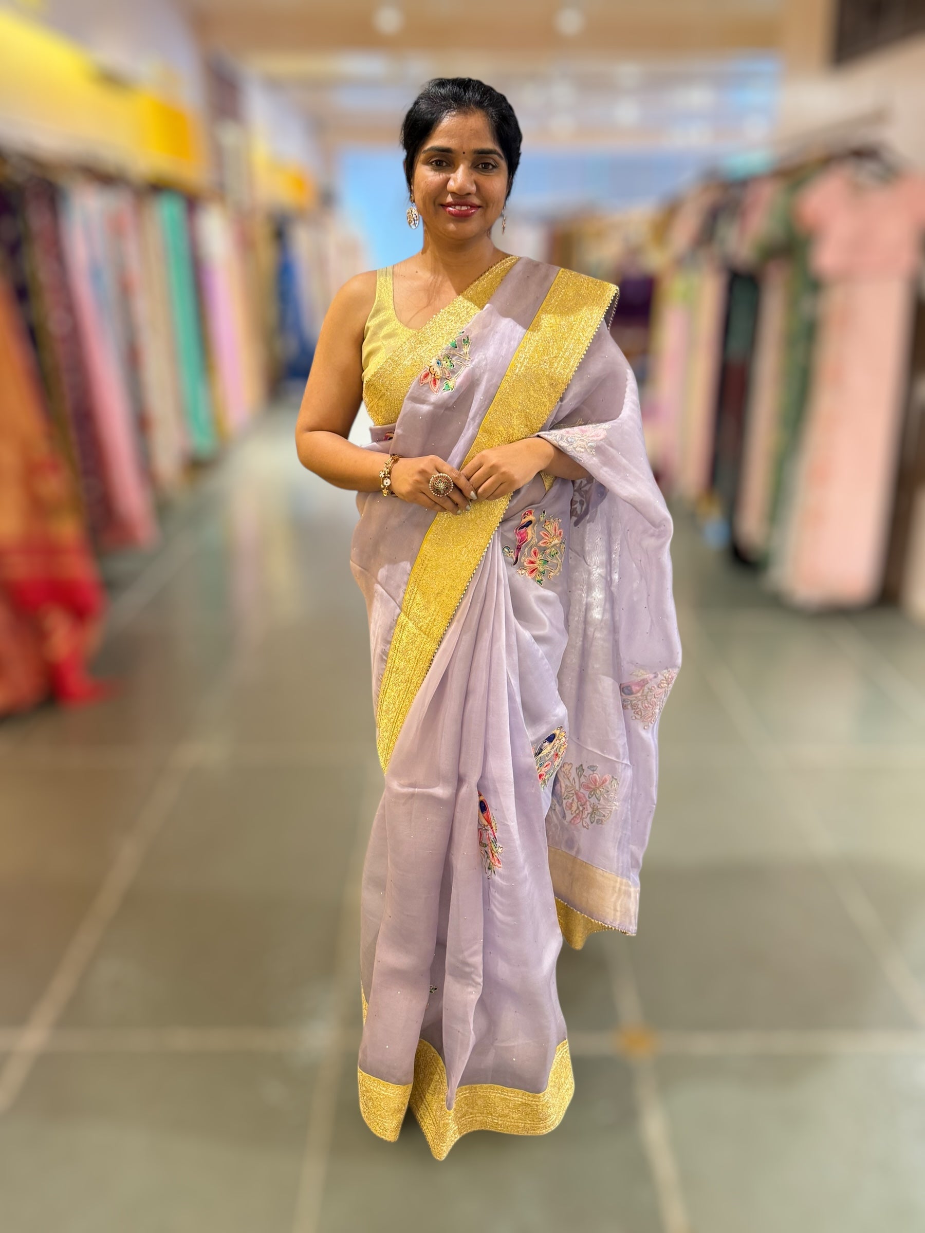 Lilac Pure Organza Saree with banarasi pitawork border and bird applique motifs allover the saree