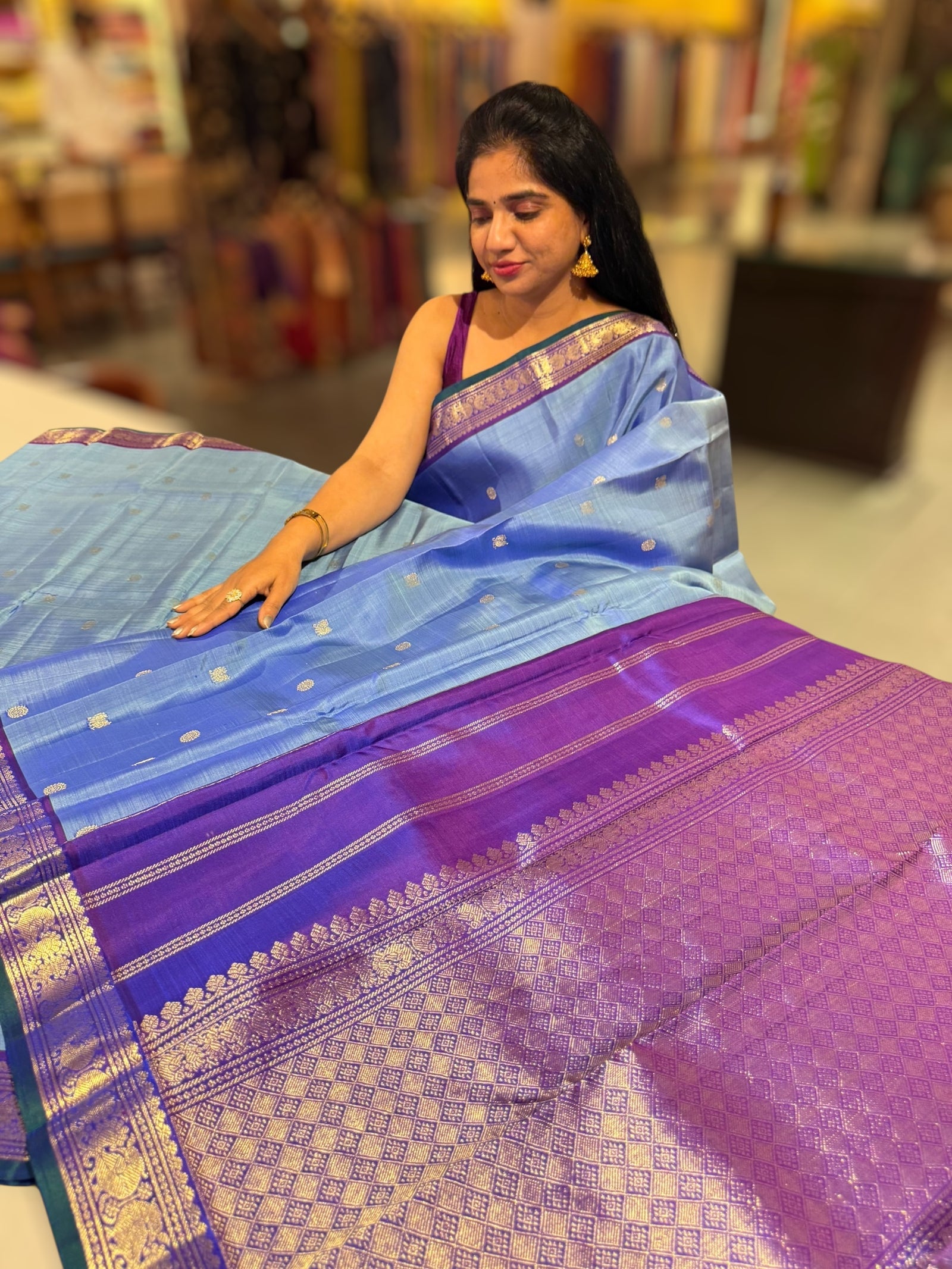 Bluish Lilac & Majenta Combo Vintage Kanjeevaram Saree with Green selvedge