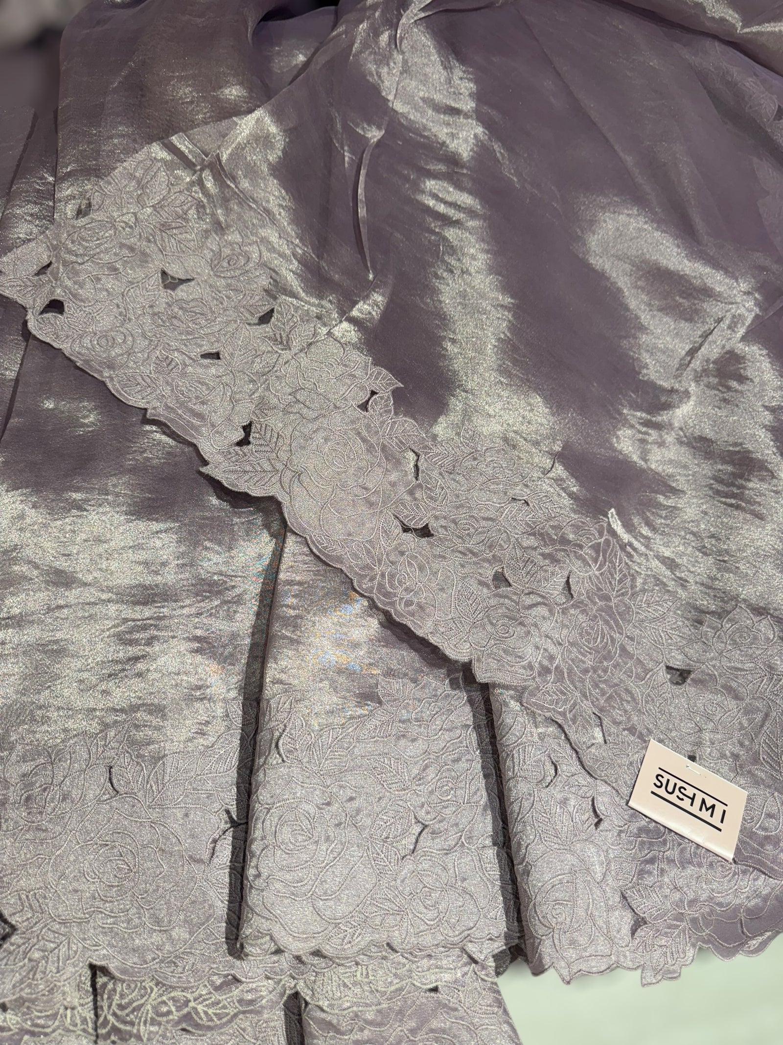 Lilac Banarasi Tissue With Rose Cutwork embroidered Border