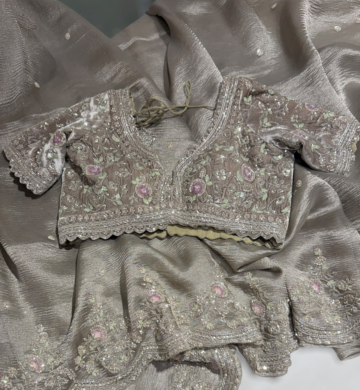 Greyish silver Crush Tissue handwork Saree