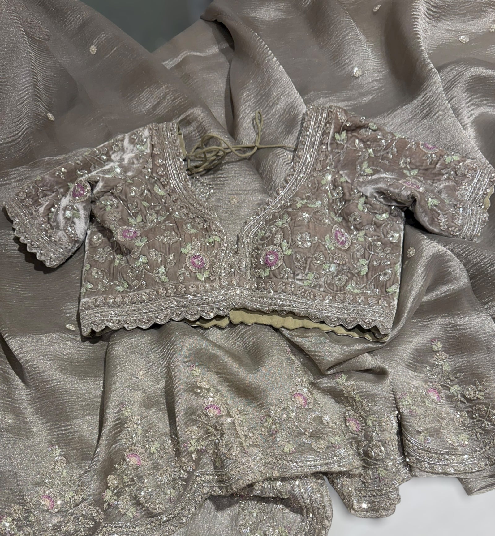 Greyish silver Crush Tissue handwork Saree