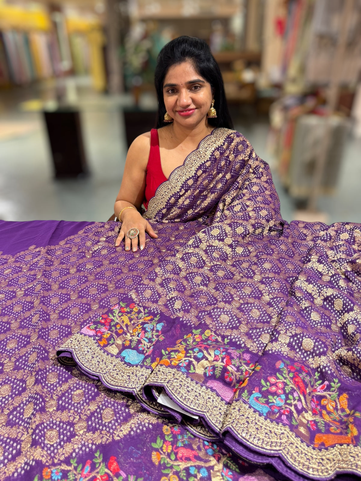 Brinjal Bandhini Georgette Saree with sabya style scallop border
