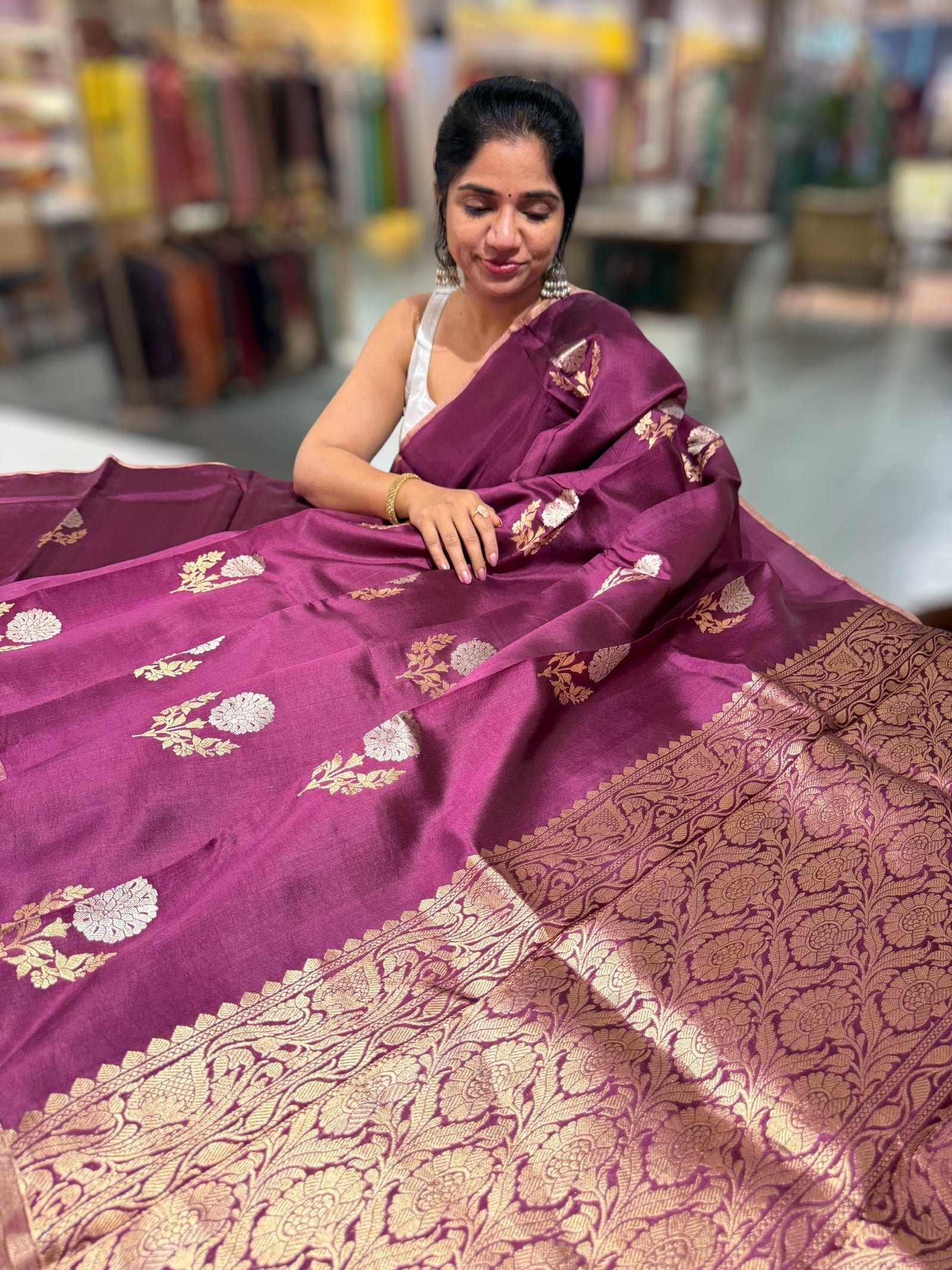 Wine Borderless Poona Silk Saree