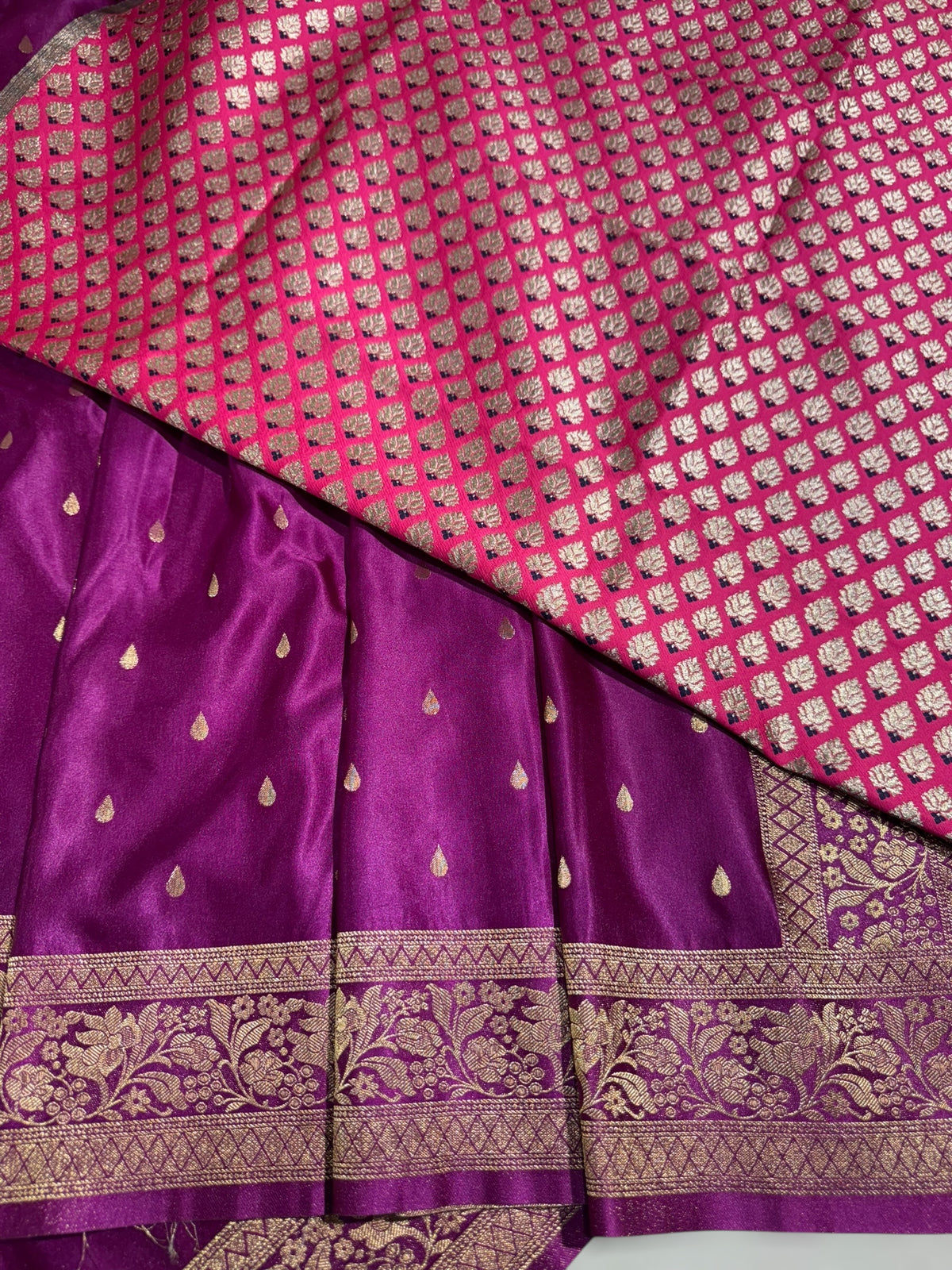 Majenta Mashru Silk Saree