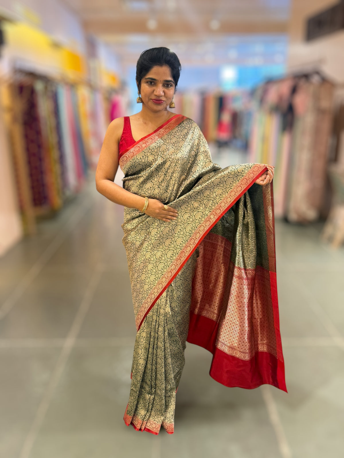 Bottle Green Banarasi katan Tonchoi weaving Saree with red Mashru borders