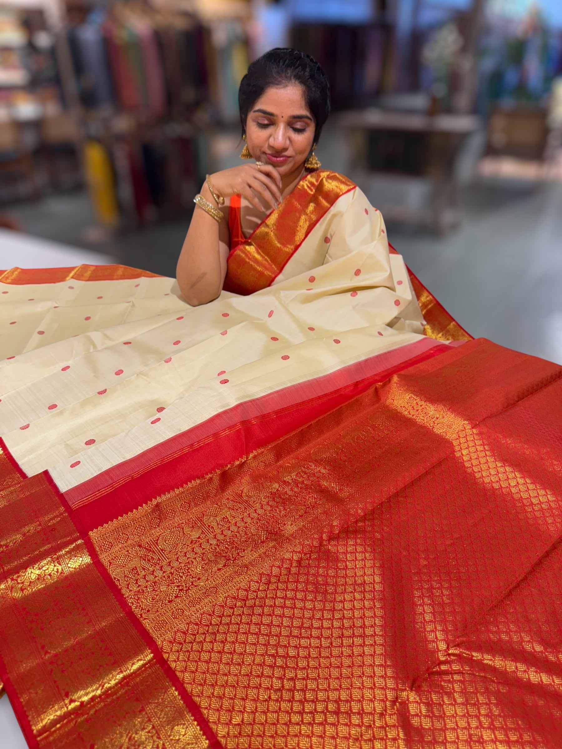Ivory & Reddish Orange Combo Kanchi Vintage Saree