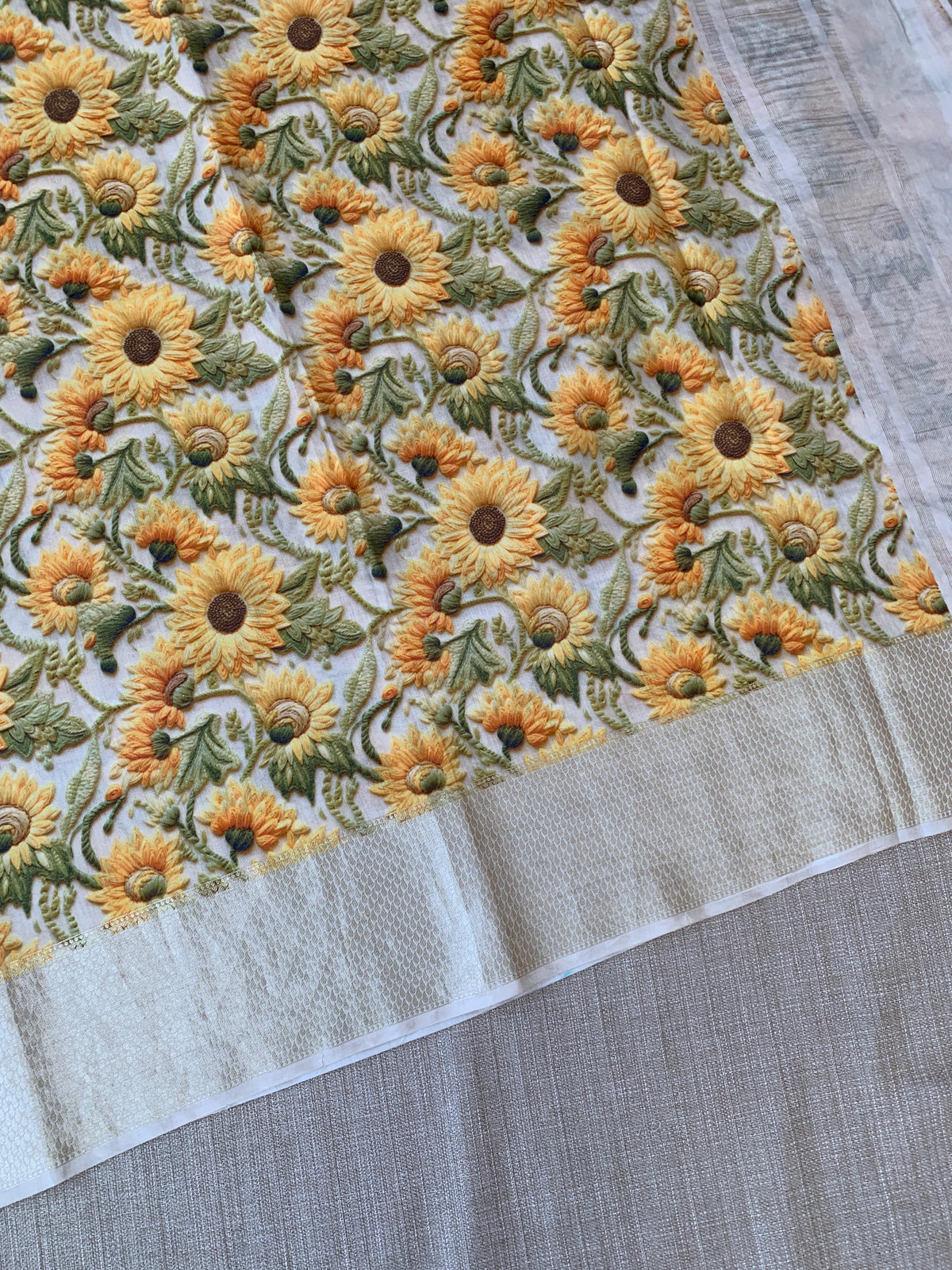 Banarasi Chiniya Silk Sarees with beautiful embroidery style 3D floral Print