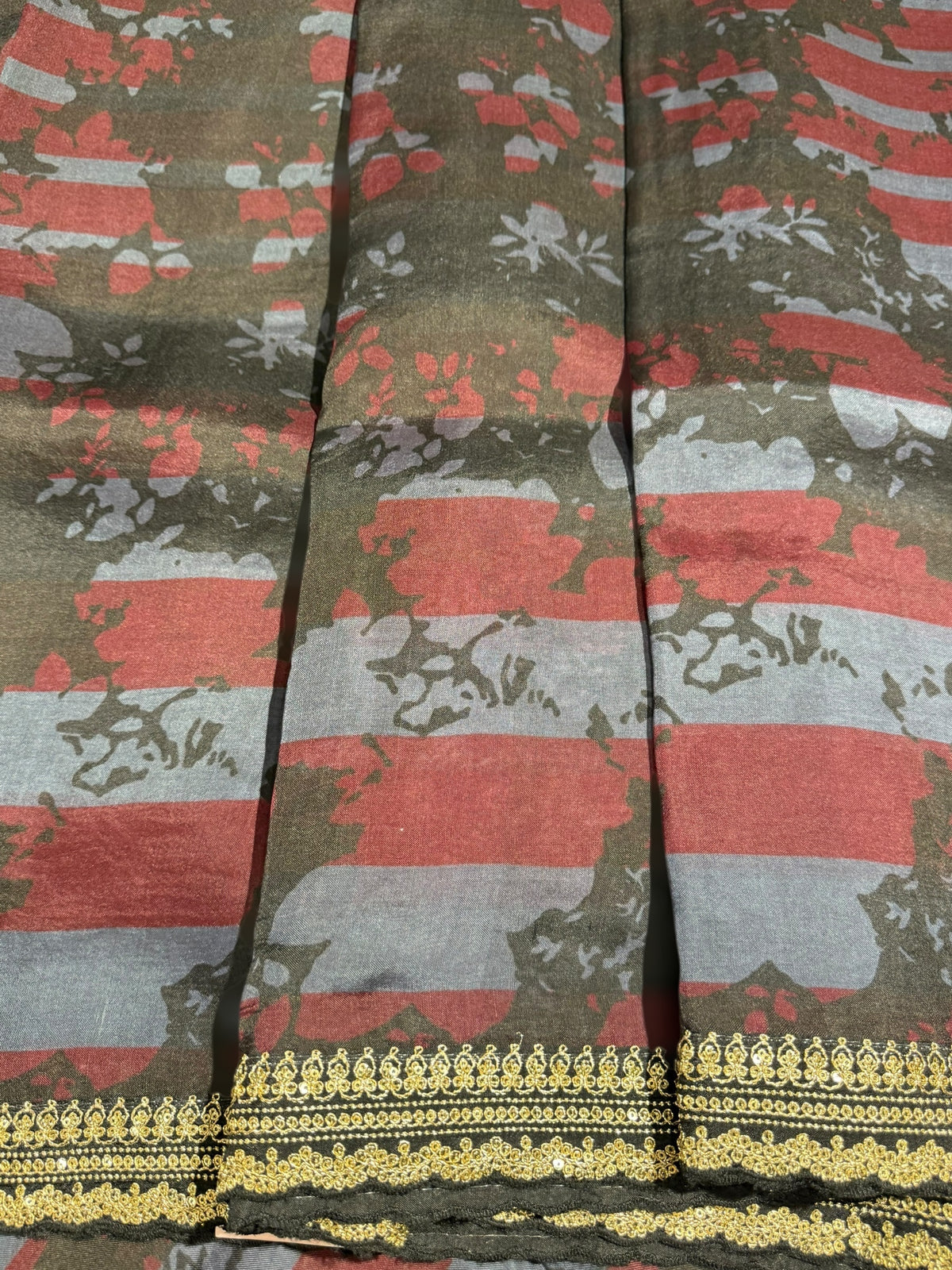 Pure Organza saree with sabhyasachi borders