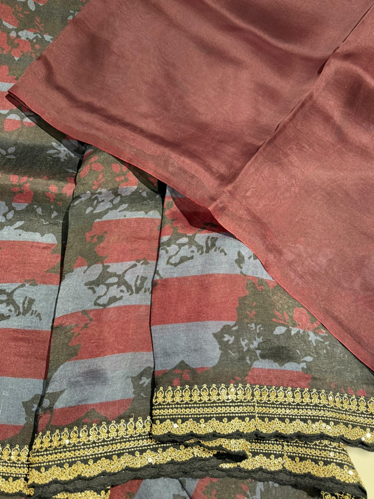 Pure Organza saree with sabhyasachi borders