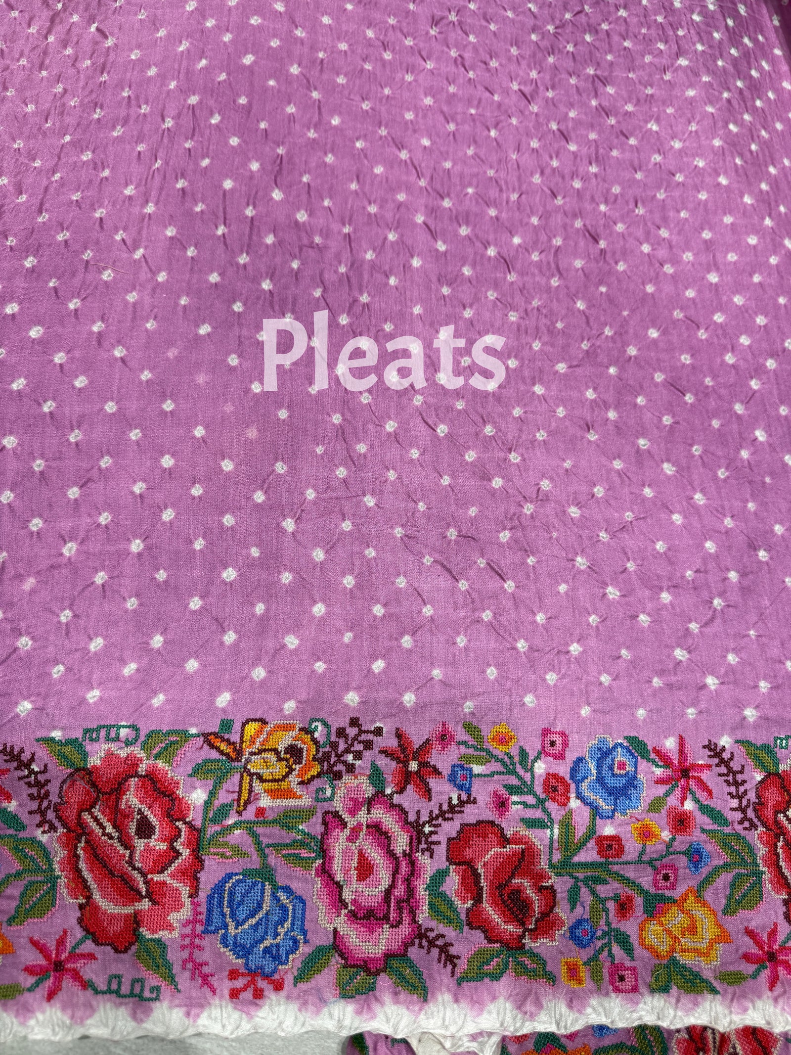 Lilac Pink Pure Gajji Silk Rai bandhej Saree with petite point embroidery : SM077