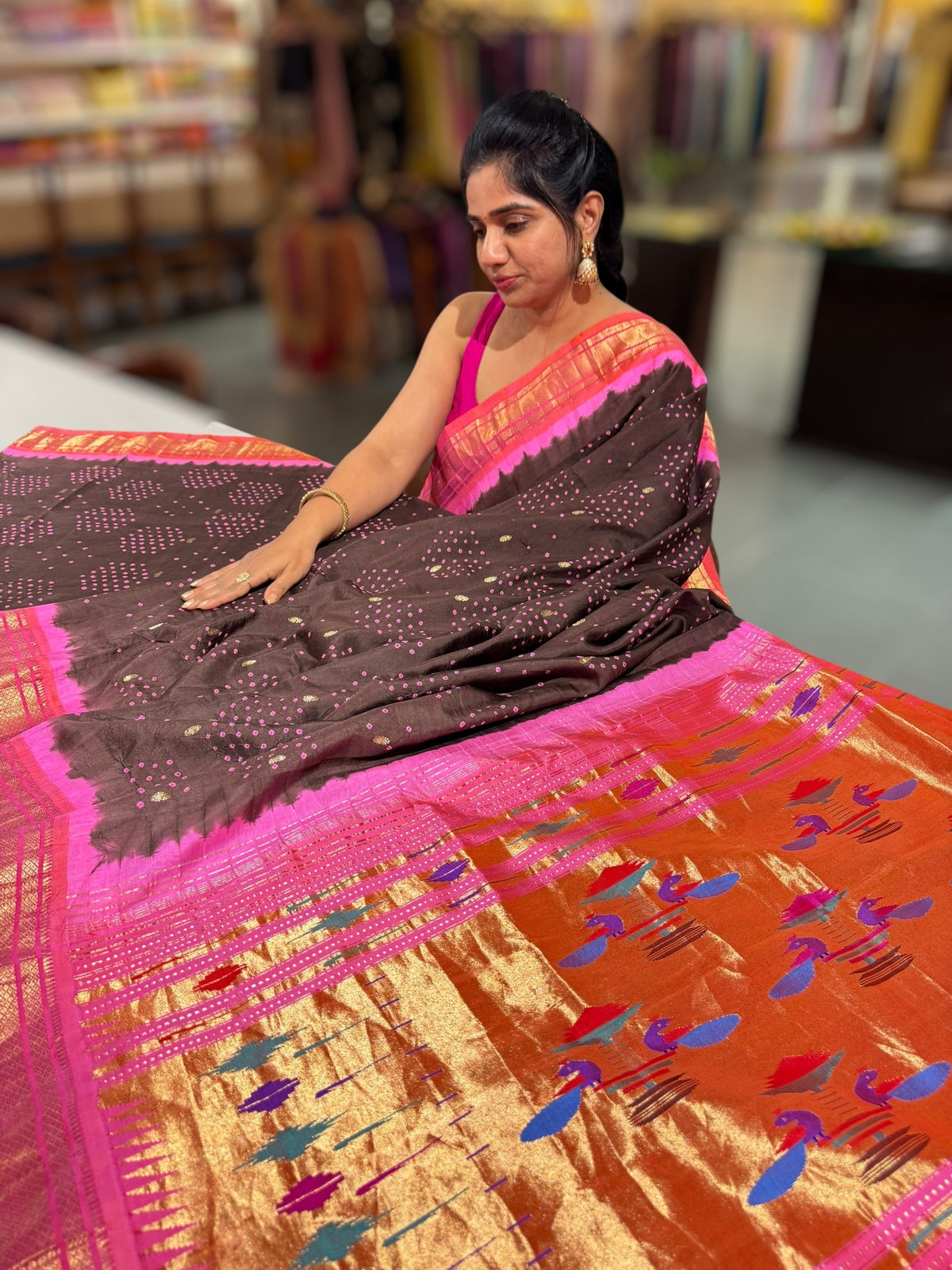 Pure handloom Bandhini paithani saree