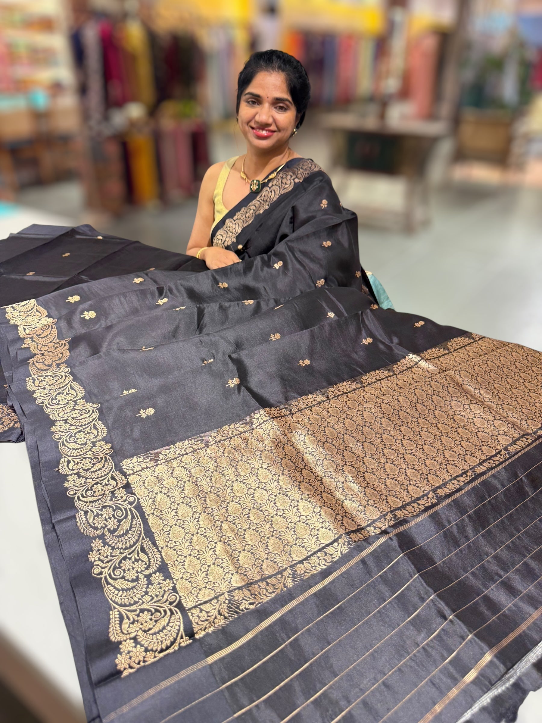 Black Raw Mangoe Silk Saree with Mashru Open Borders