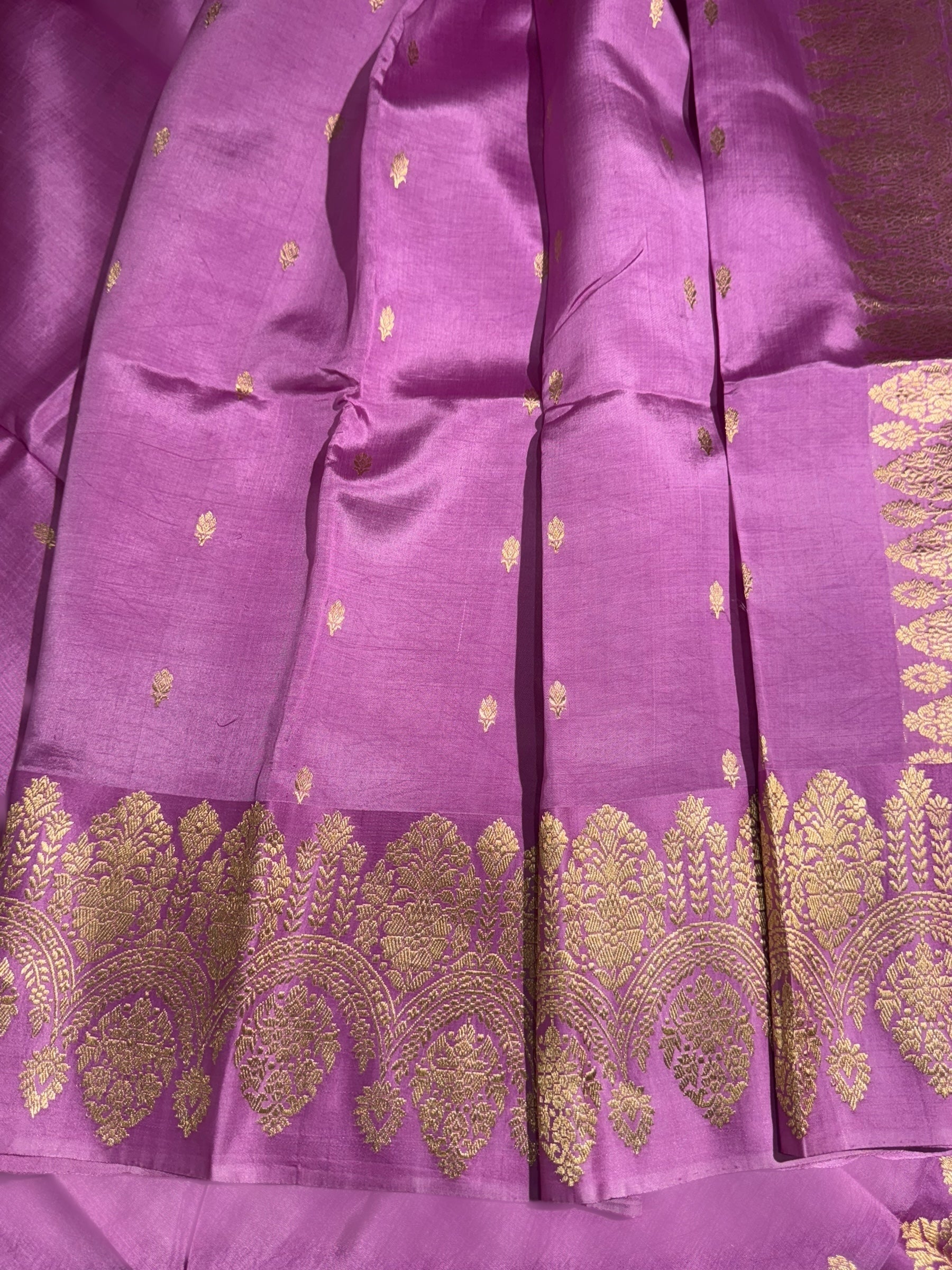Lotus Pink Raw Mangoe Silk Saree with heavy weaving Mashru Open Border