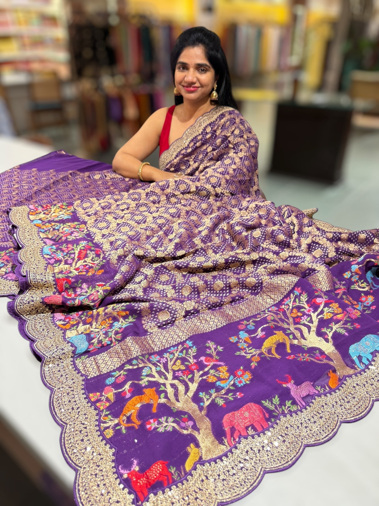 Brinjal Bandhini Georgette Saree with sabya style scallop border