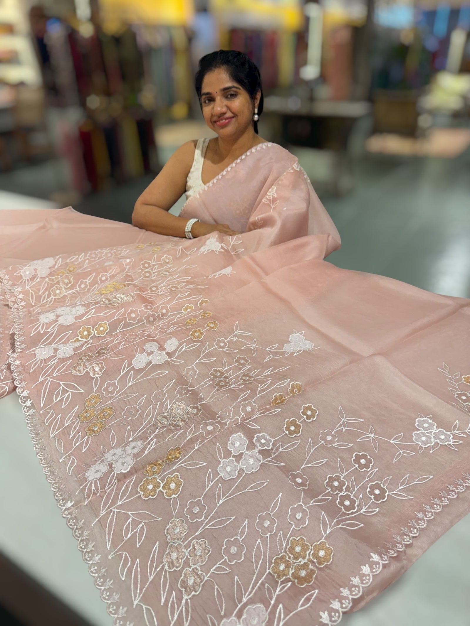 Dusty Pink Organza Saree With Tissue Applique Work