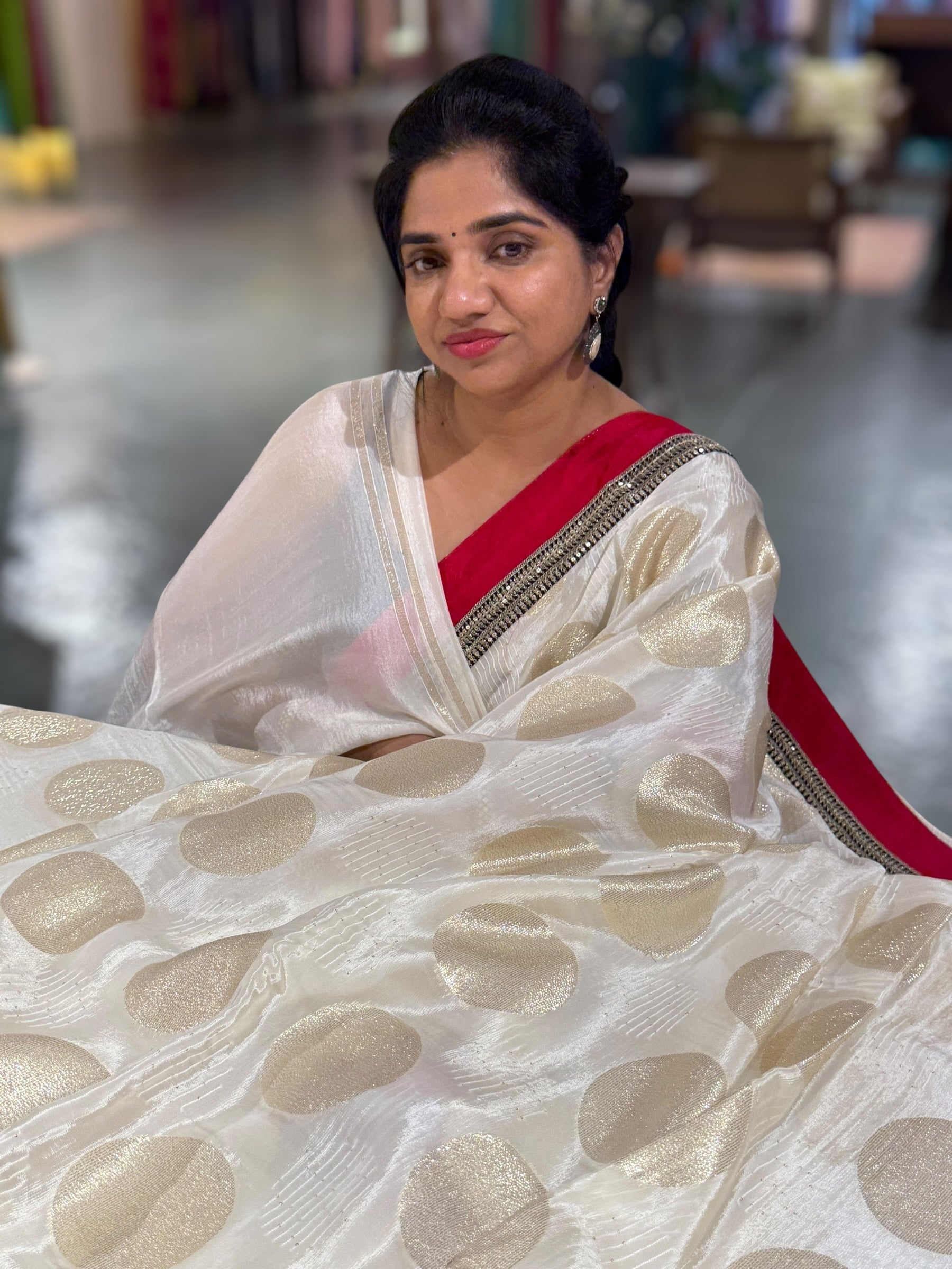 Half white Crepe Silk Polka dot Saree with sabhyasachi Borders & Blouse