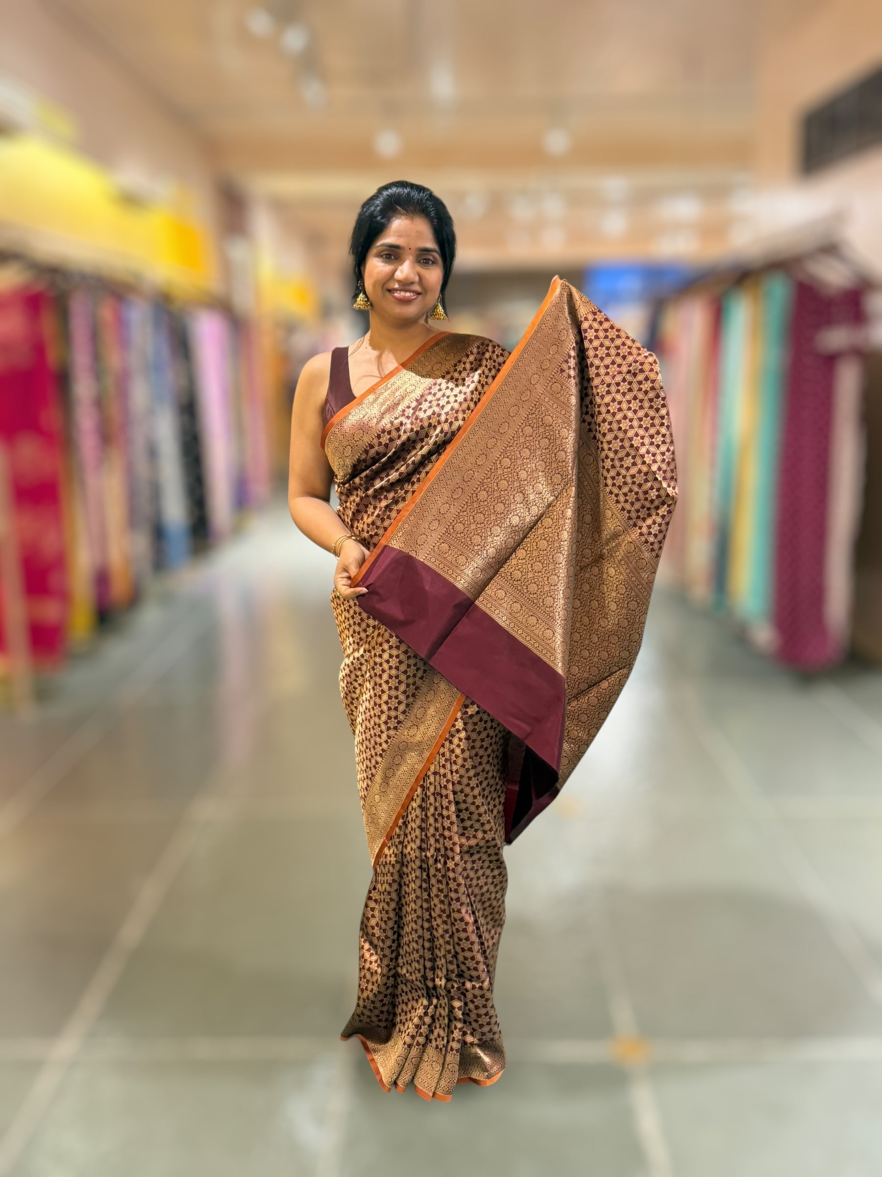 Brown Banarasi Tanchoi Silk Saree