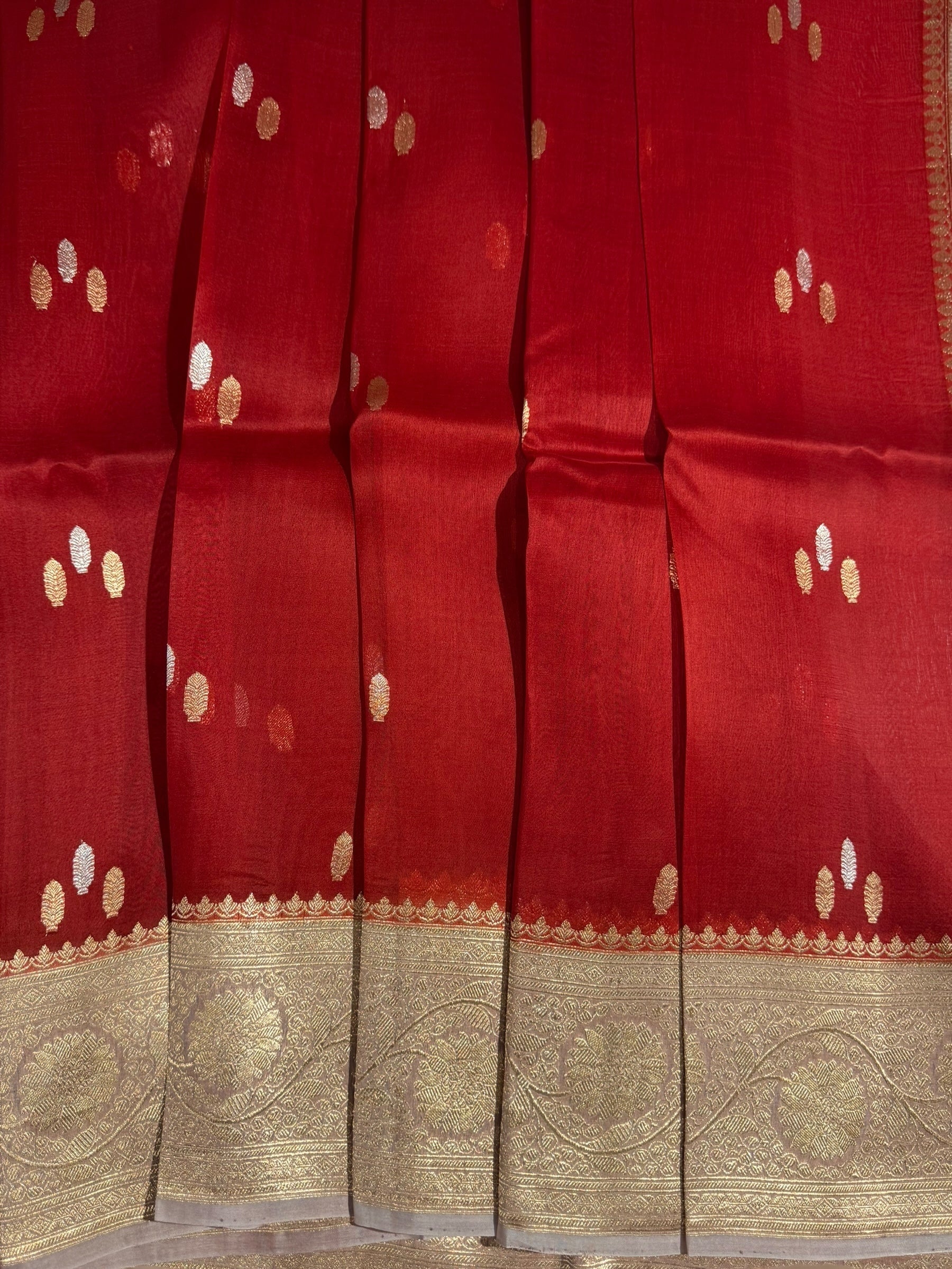 Orangish & Dusty Pink Pure Handloom premium Kora Banarasi Saree