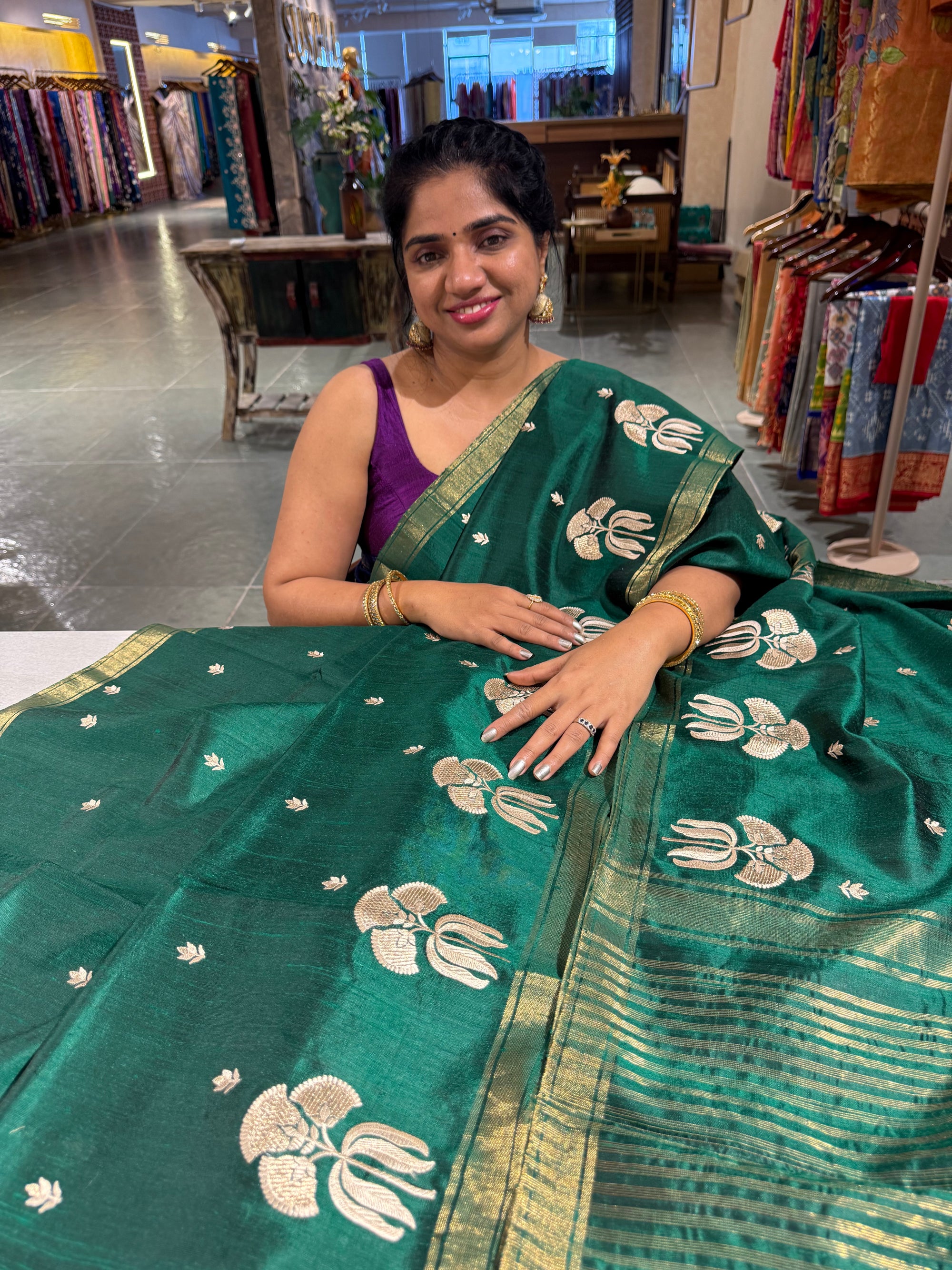 Bottle Green Handloom Raw Silk Saree