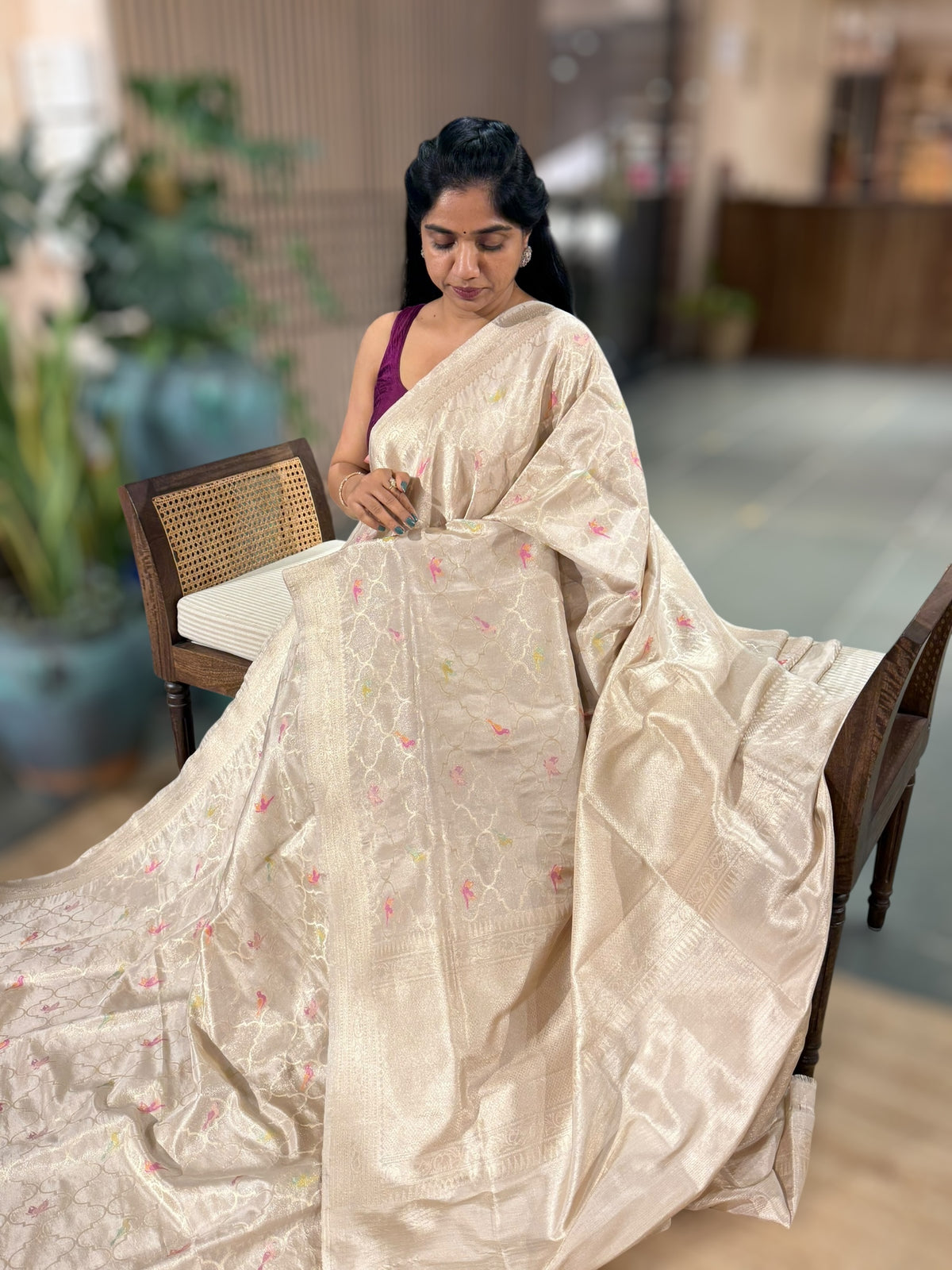 Ivory Banarasi Ektara Tissue Saree
