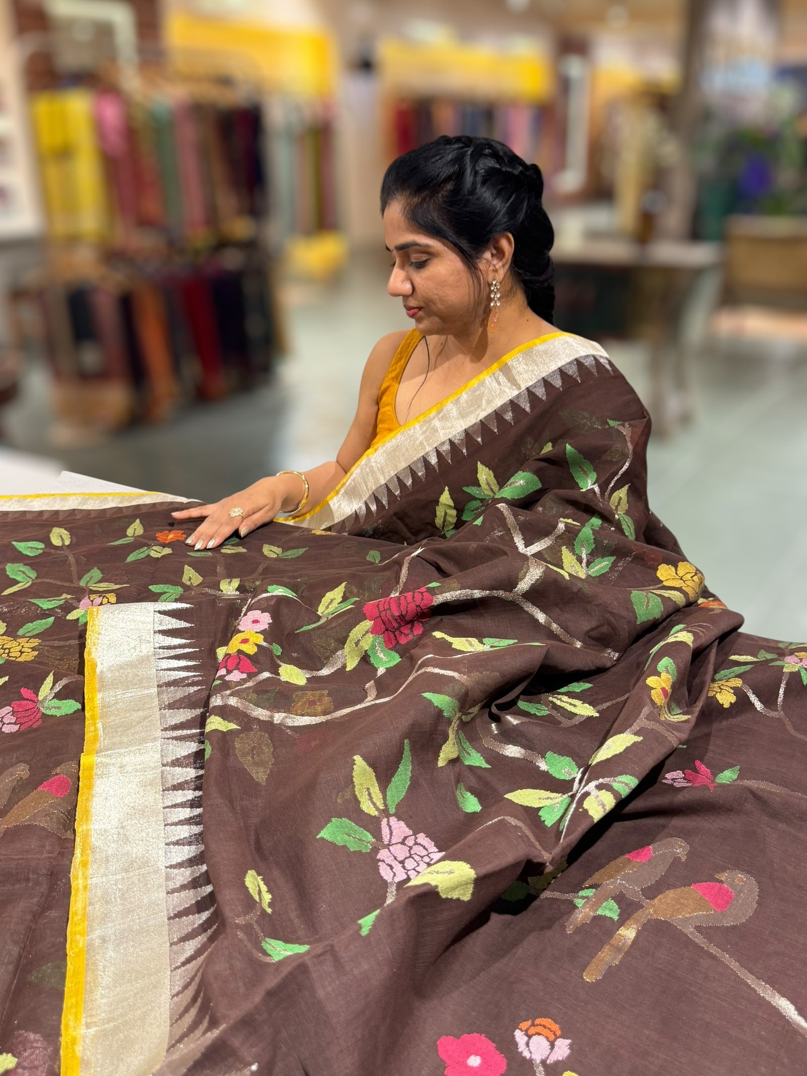 Ponduru Khadi allover Jamdani Saree