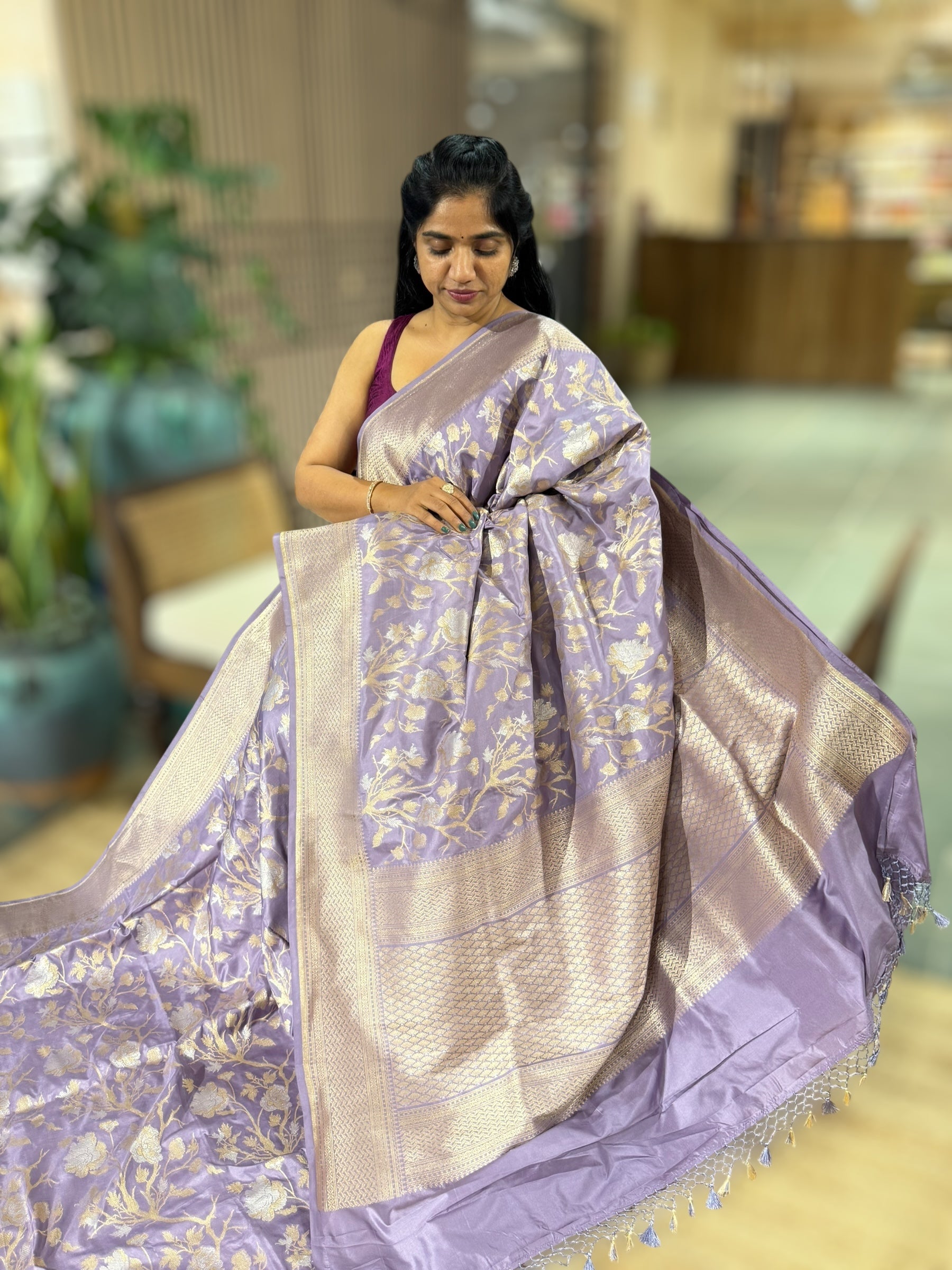 Lilac Banarasi Ektara Silk Saree