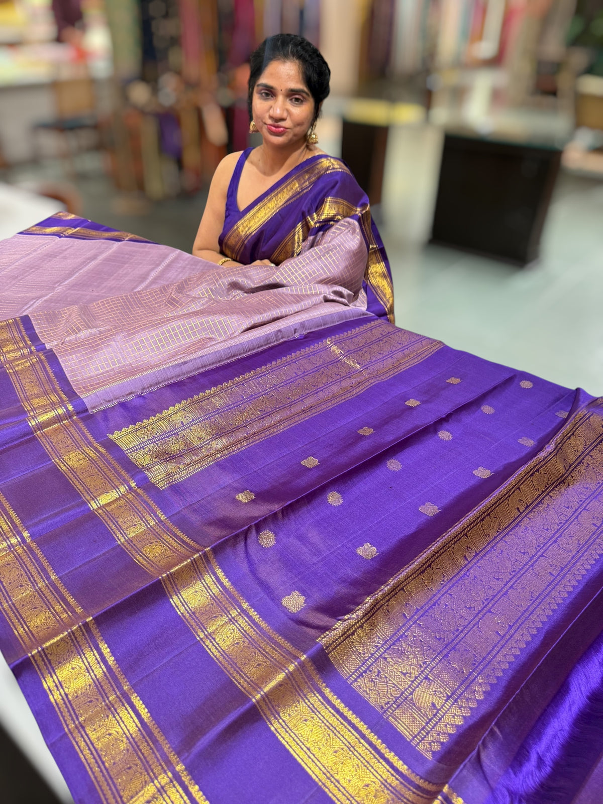 Mauve &amp; Brinjal Combo Kanchipuram Vintage checks Saree with gap borders