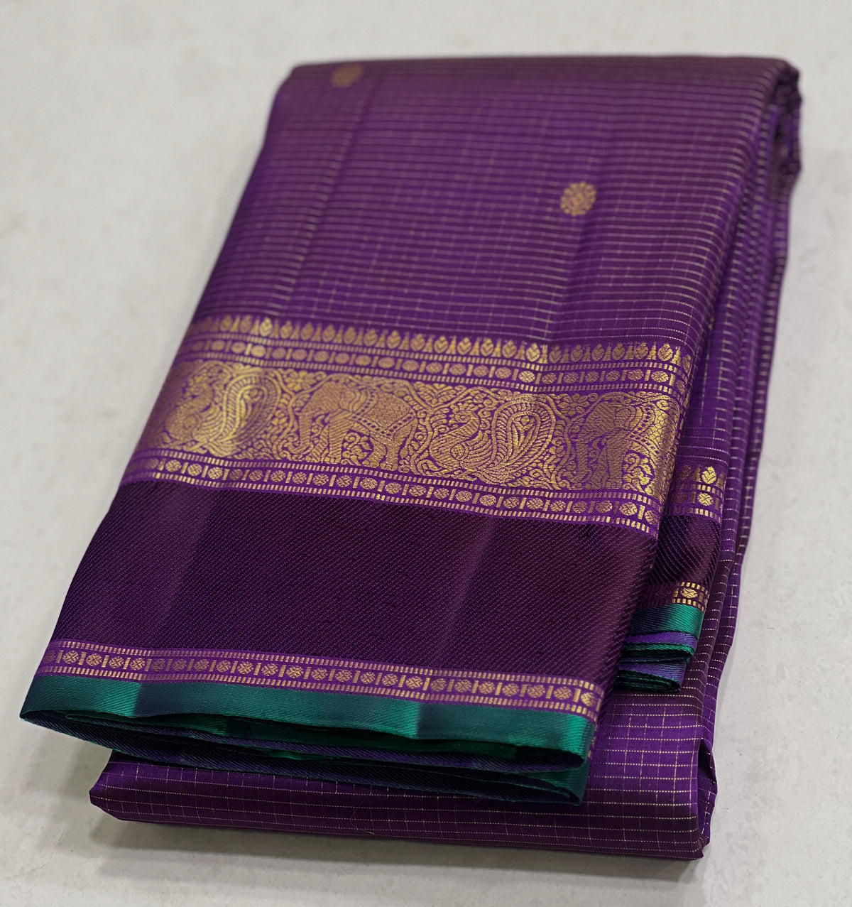 Brinjal Vaira Oosi Checks Vintage Kanjeevaram Saree