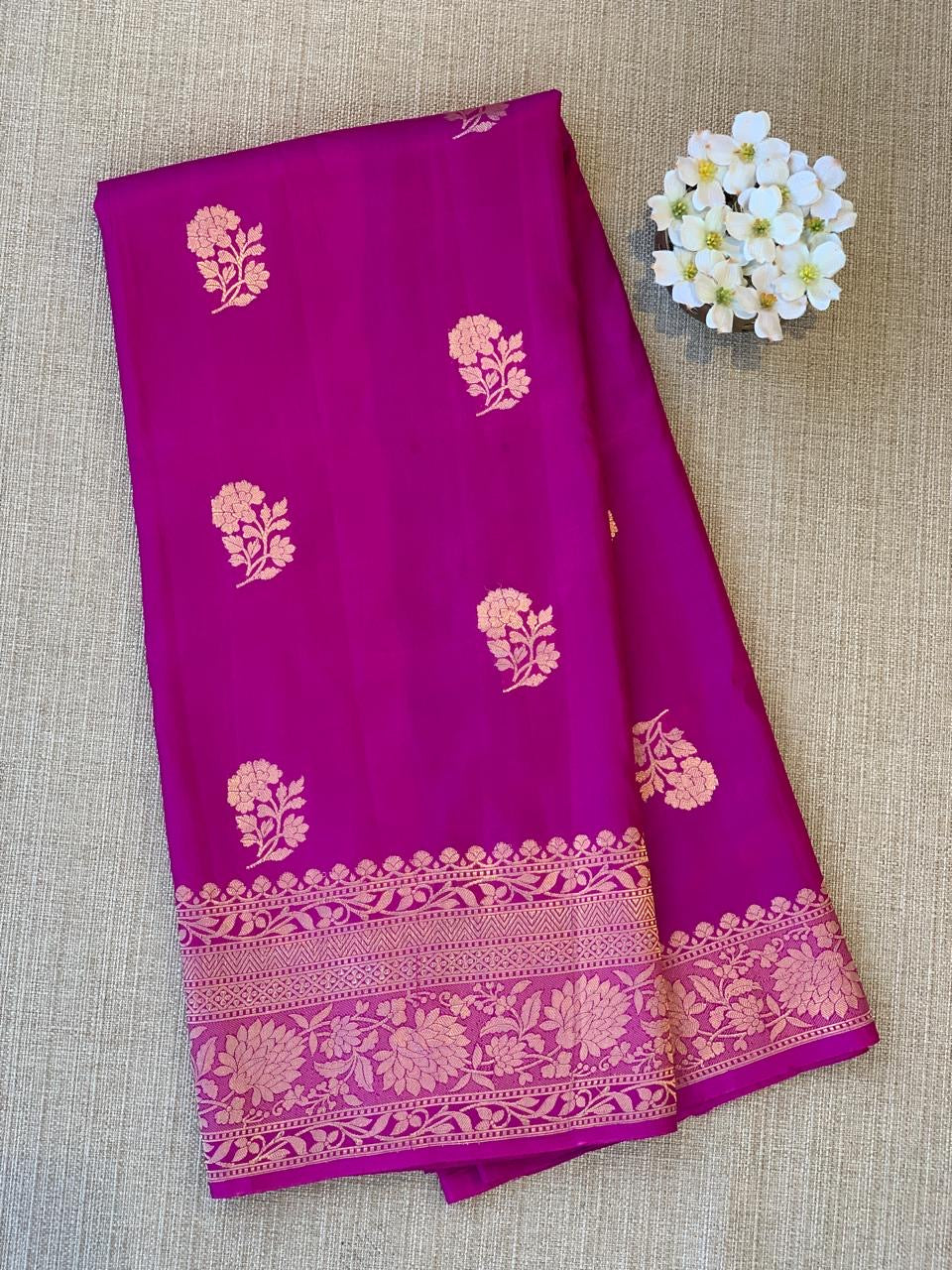 Majenta Raw Mangoe Silk Saree in Monotone Look & kaduwa woven motifs.