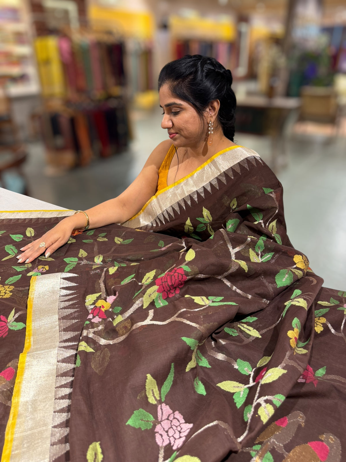 Ponduru Khadi allover Jamdani Saree