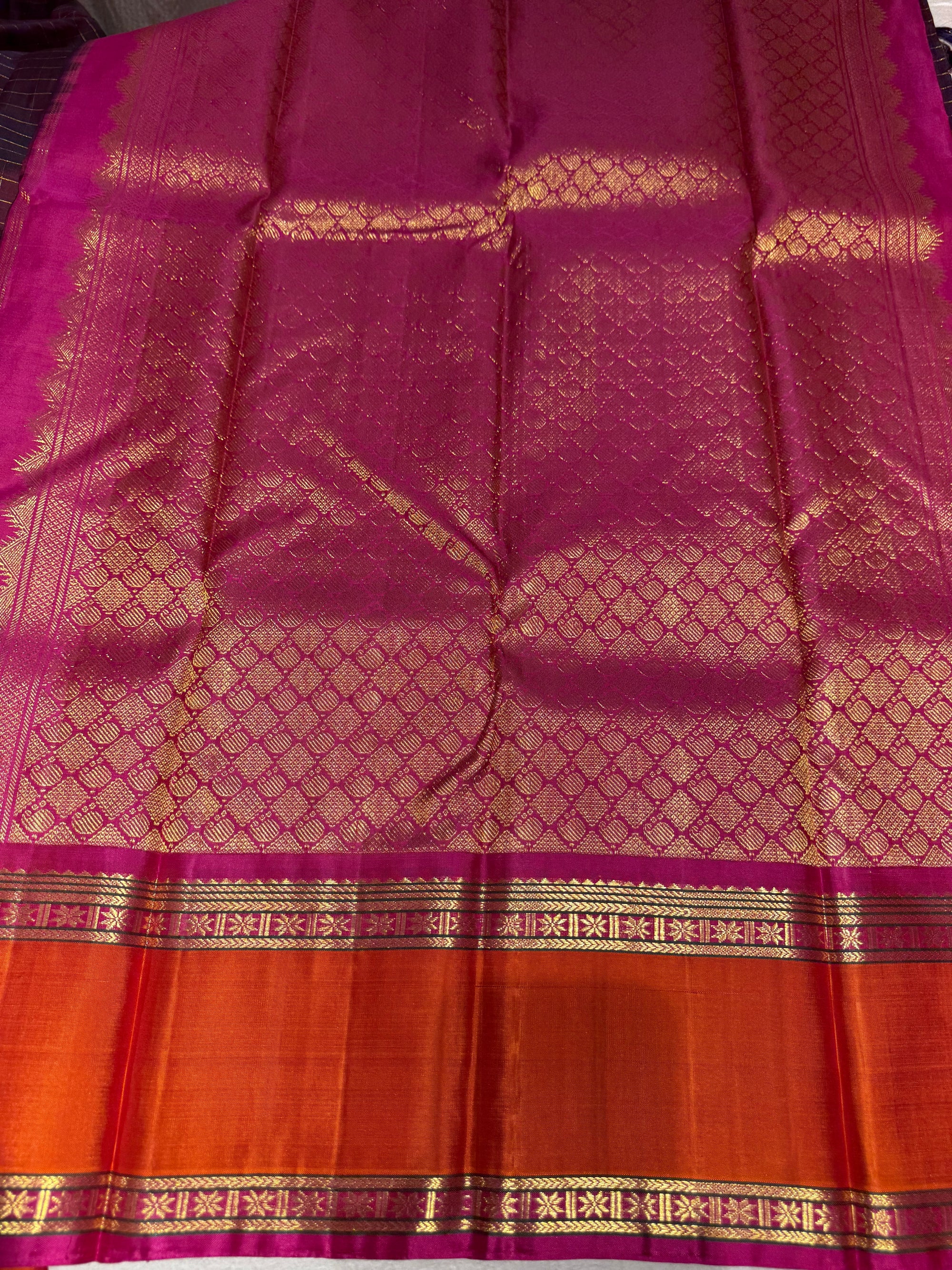 Winish Brown Kanchi vintage checks saree with Gap Border